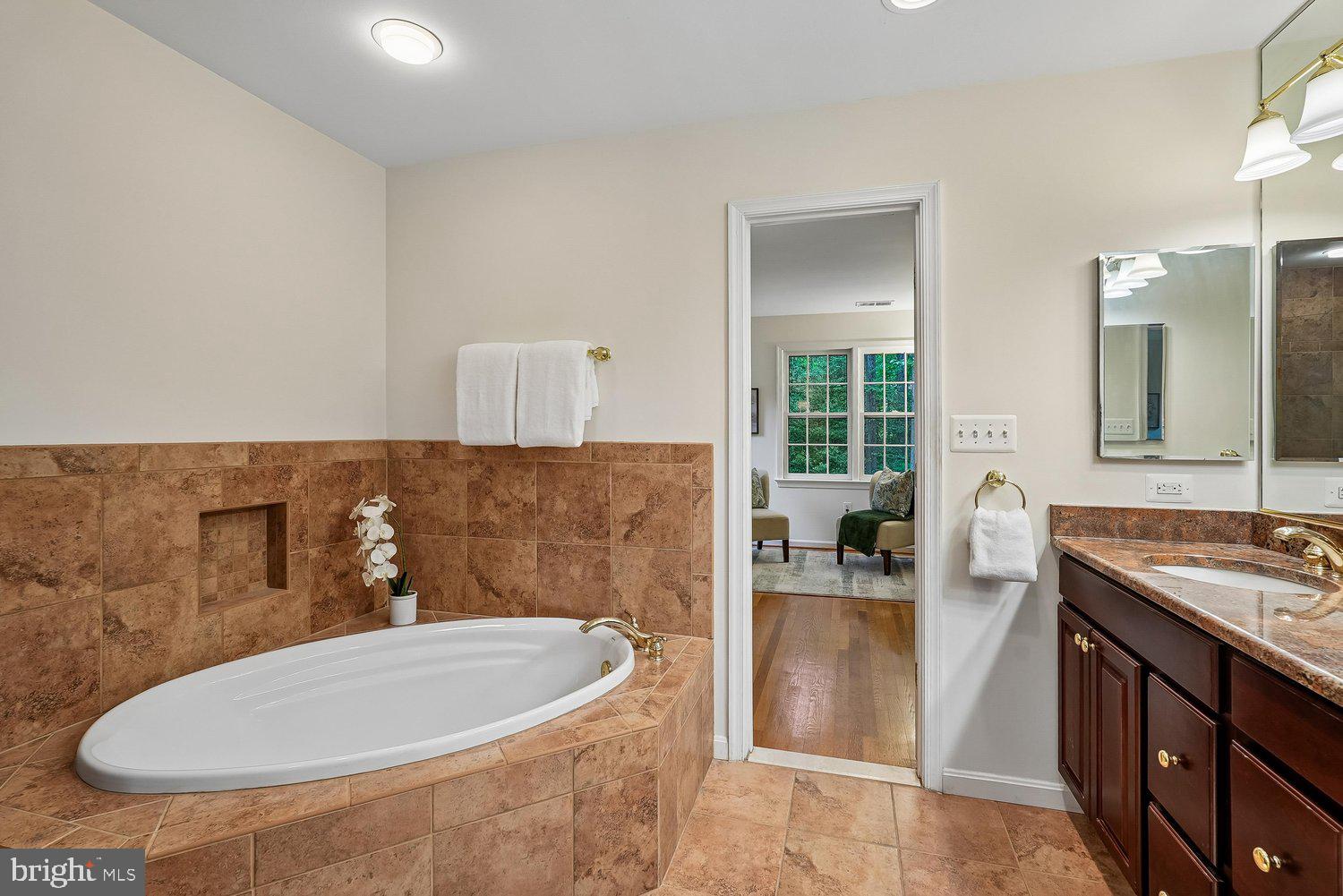 CONNEMARA - Residential
