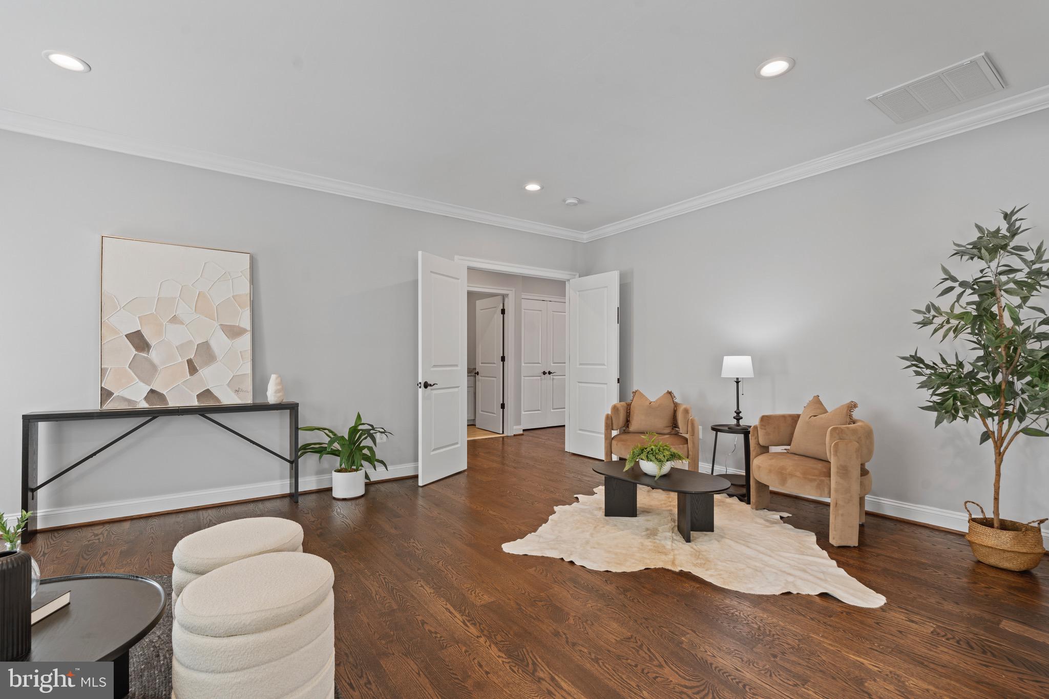 PIMMIT HILLS - Residential