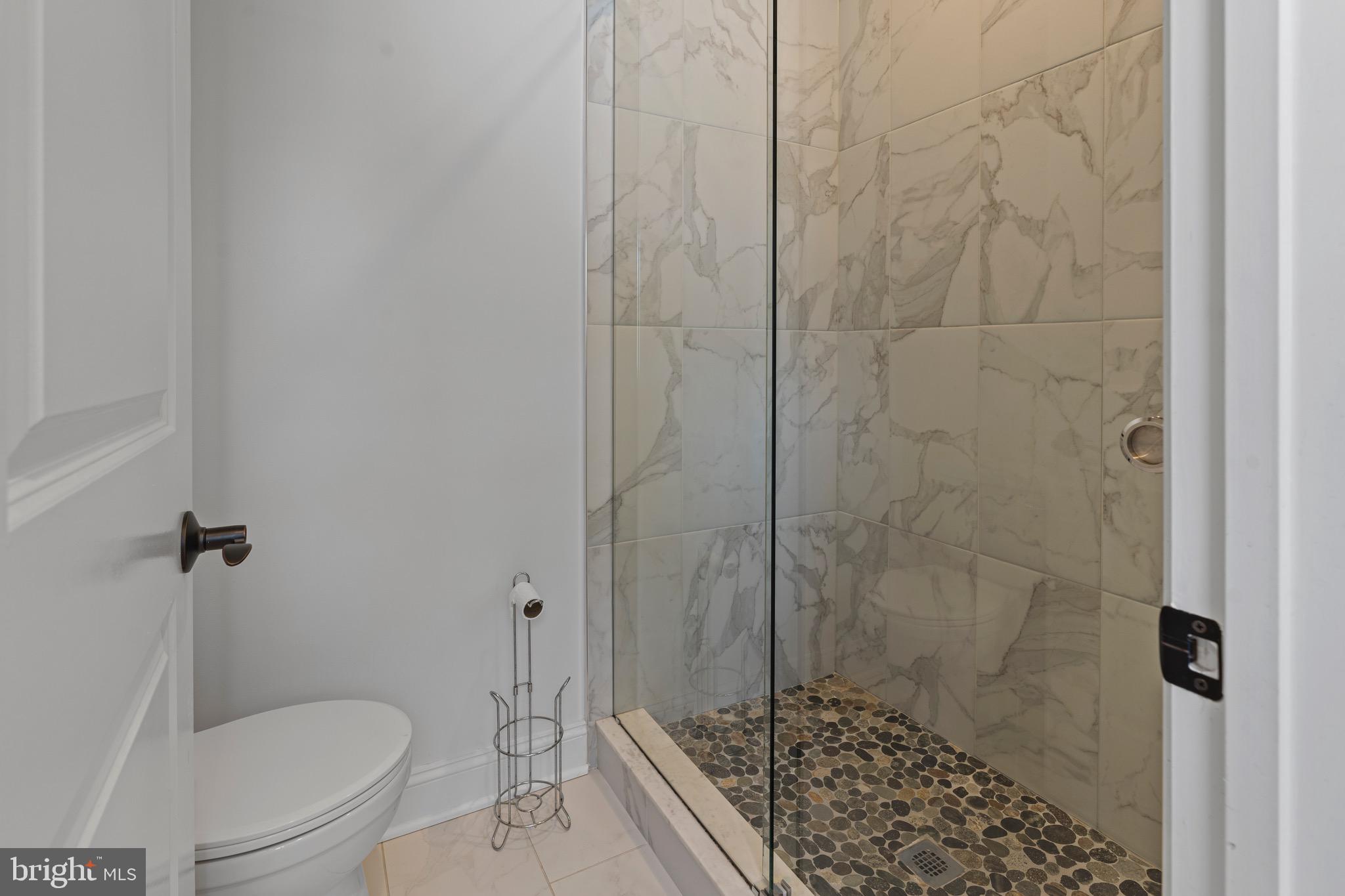 PIMMIT HILLS - Residential