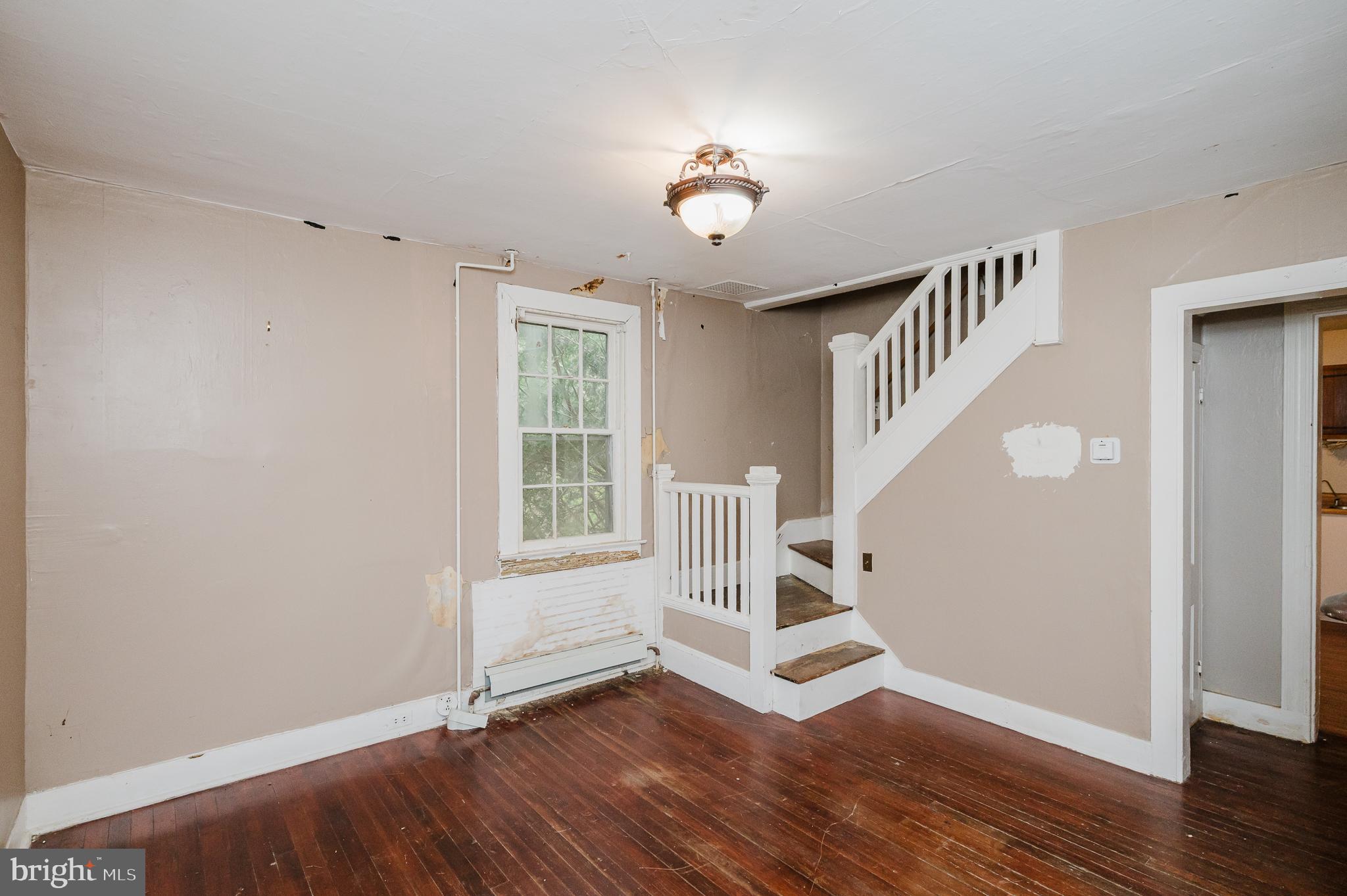 52 SHERWOOD ROAD