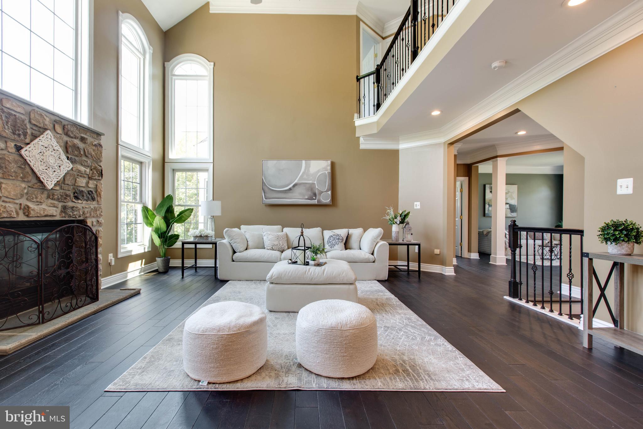 RIVER DOWNS - Residential