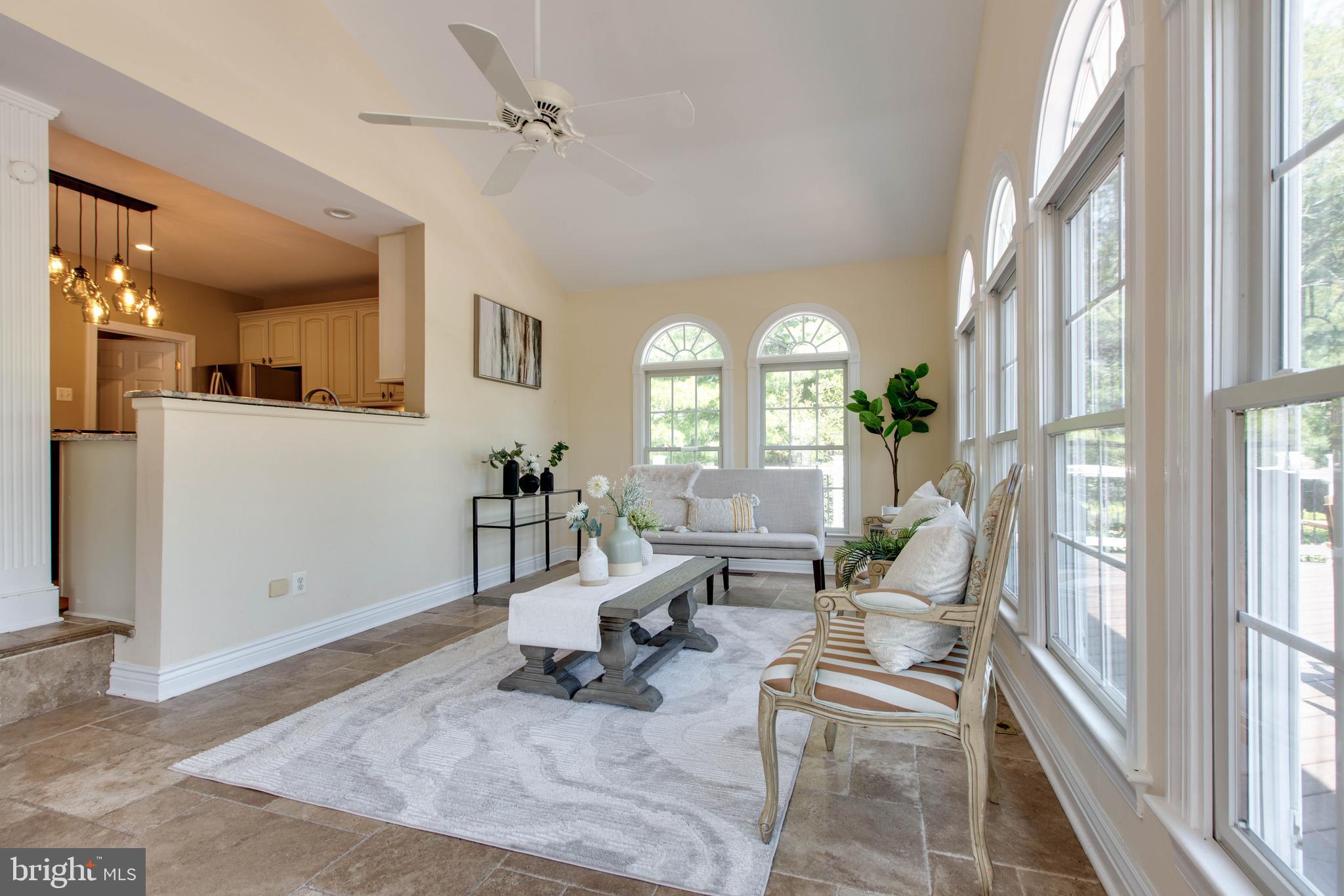RIVER DOWNS - Residential