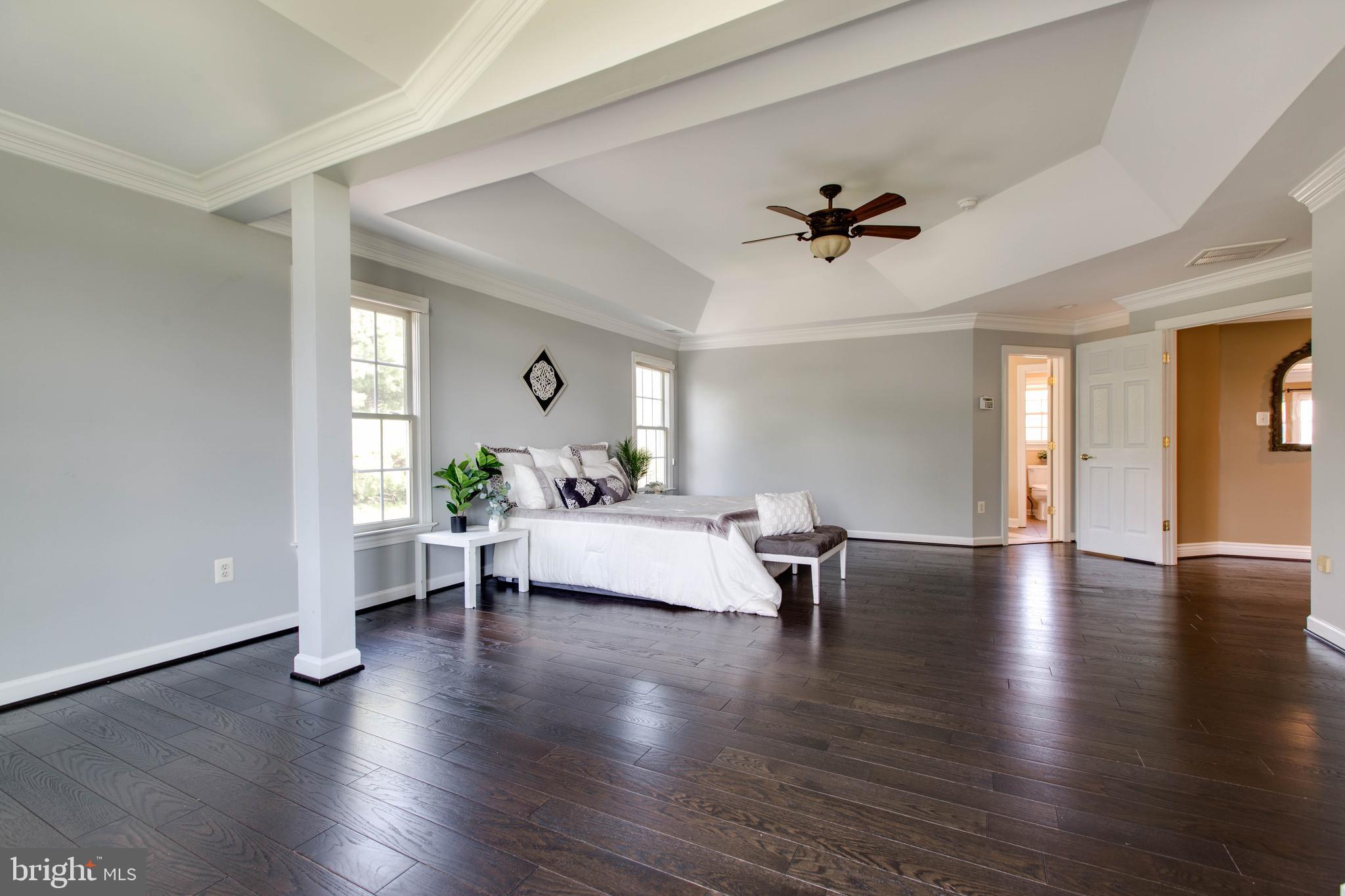RIVER DOWNS - Residential