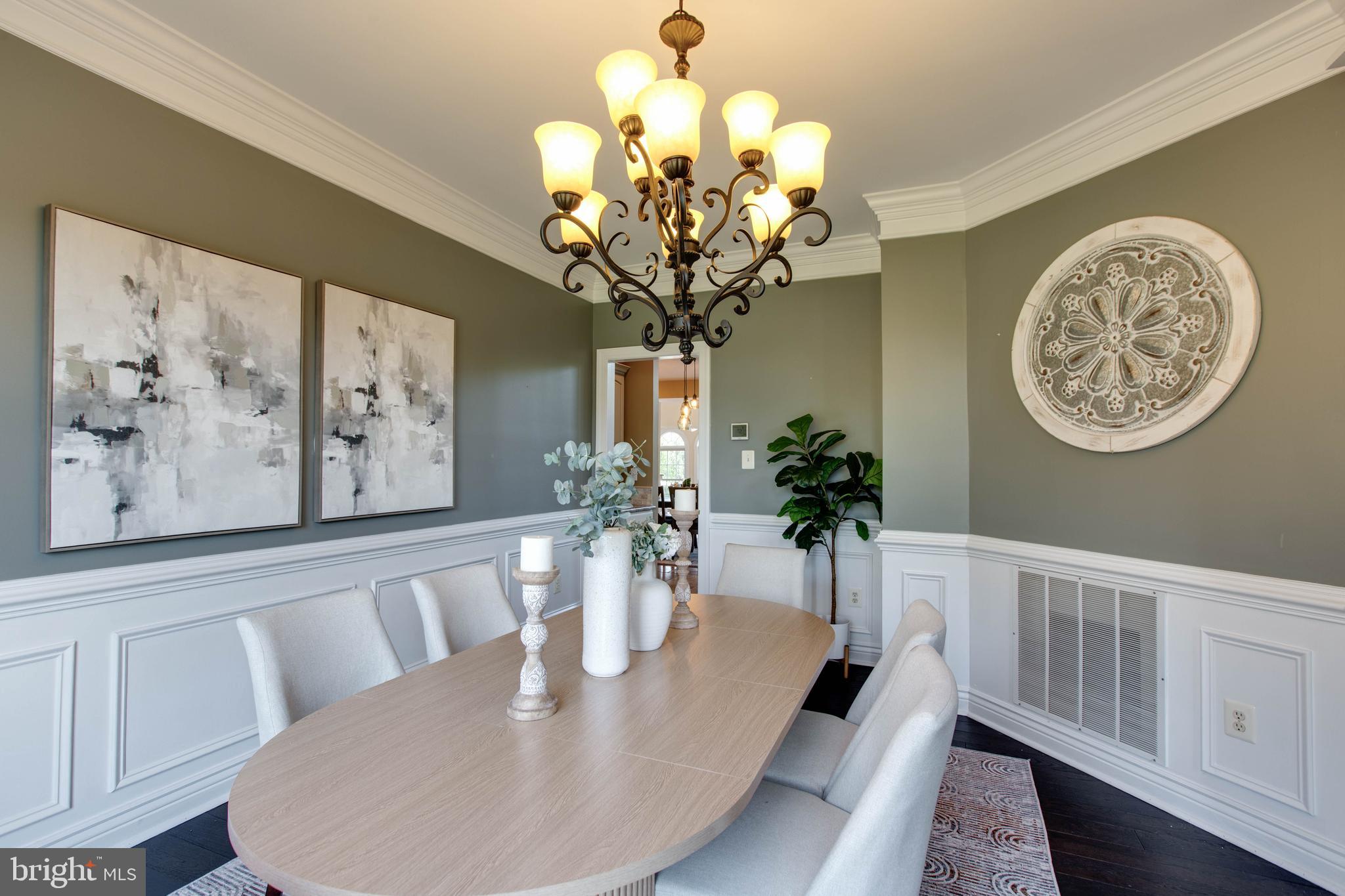 RIVER DOWNS - Residential