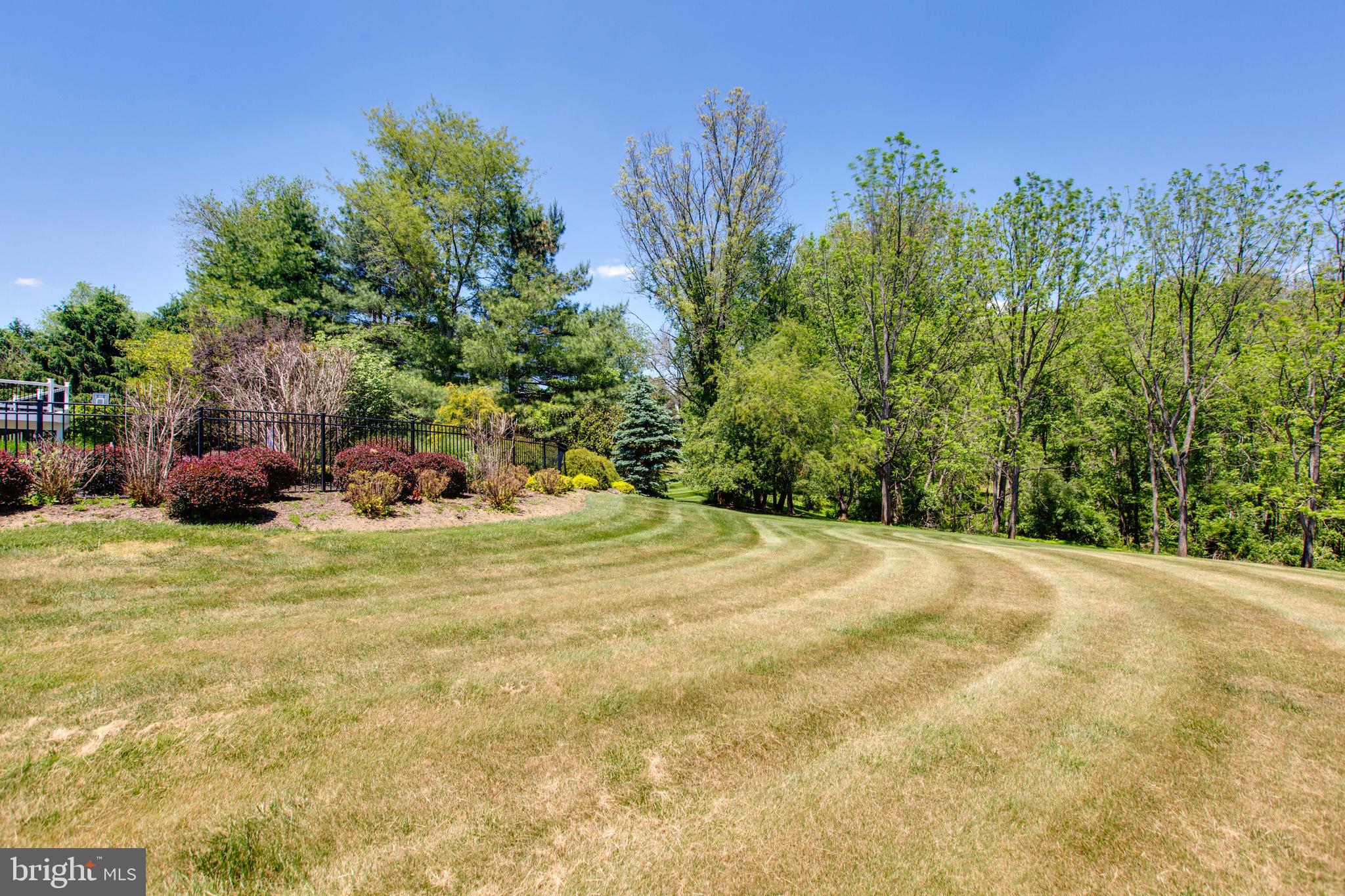RIVER DOWNS - Residential