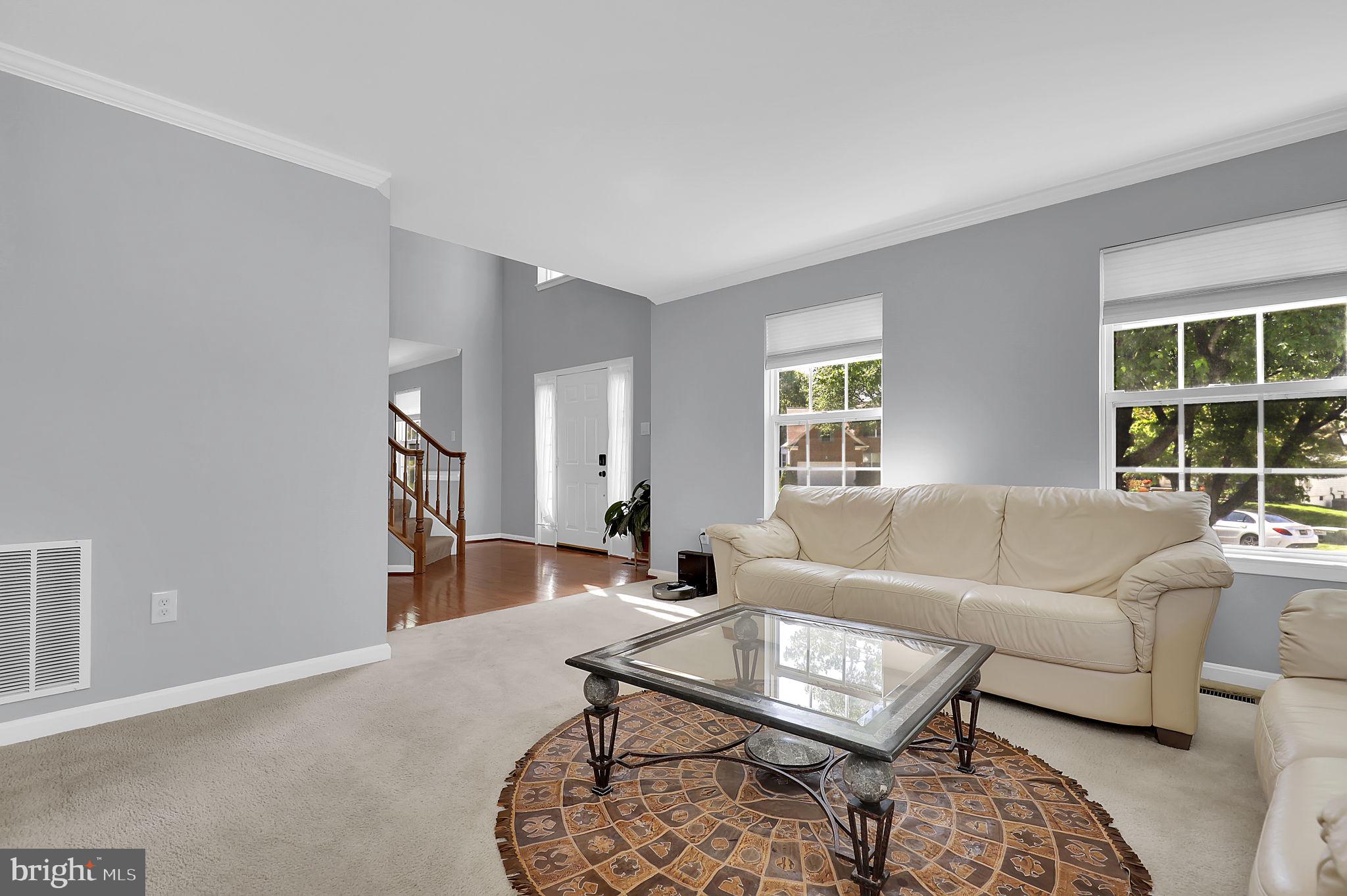 KINGS SQUARE - Residential
