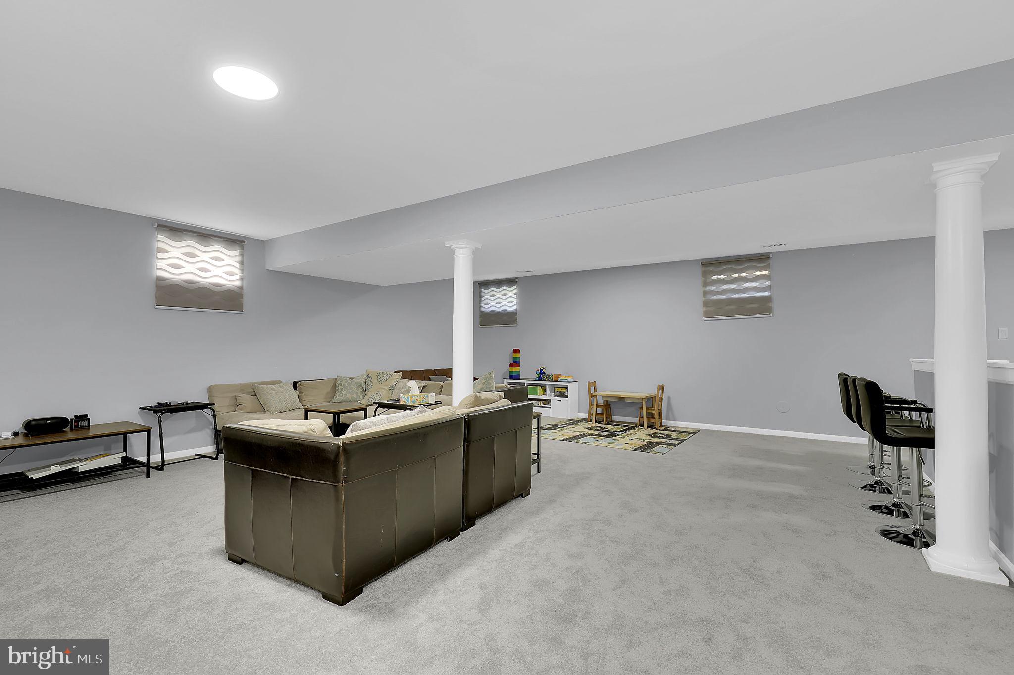 KINGS SQUARE - Residential