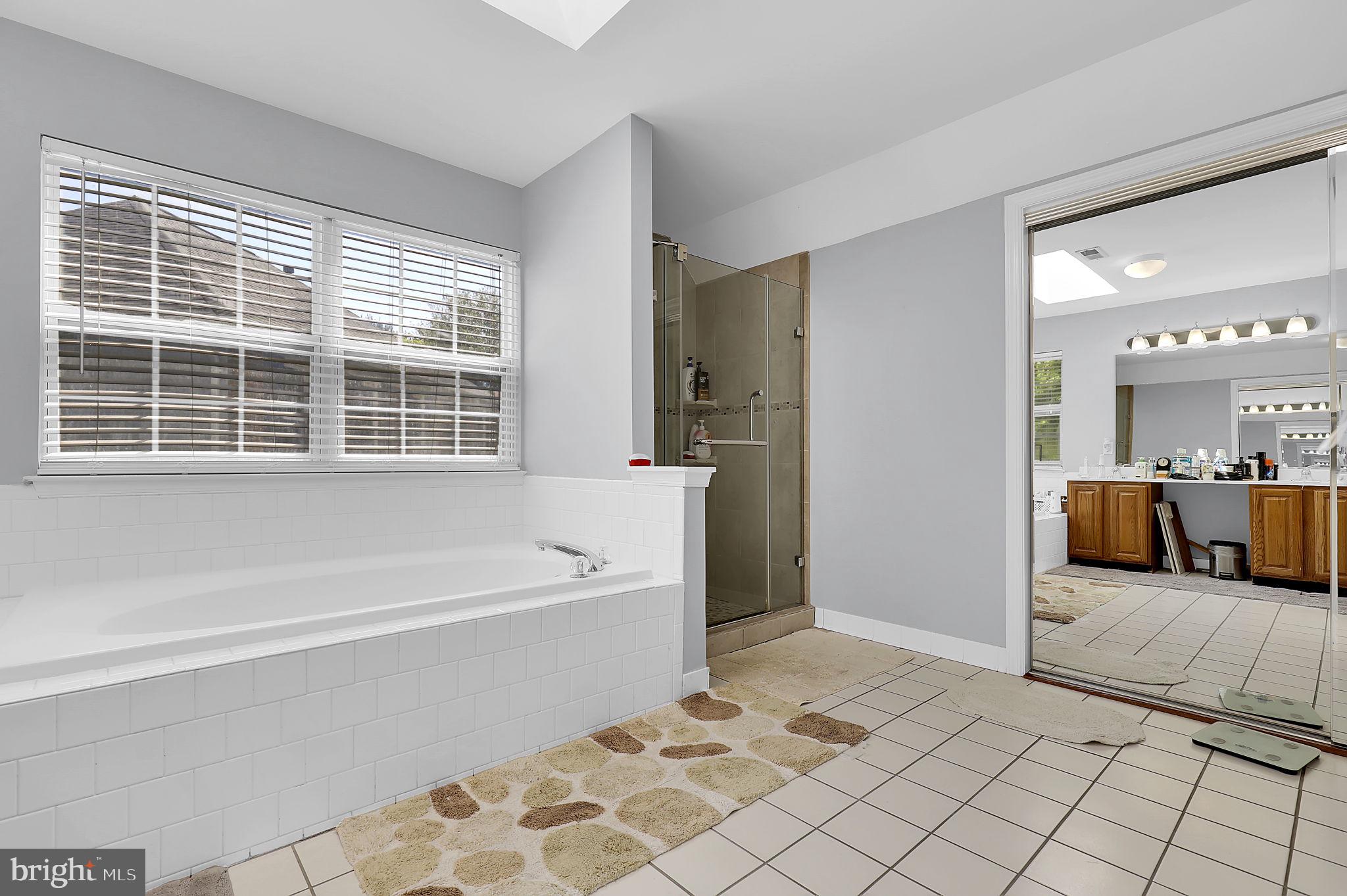KINGS SQUARE - Residential