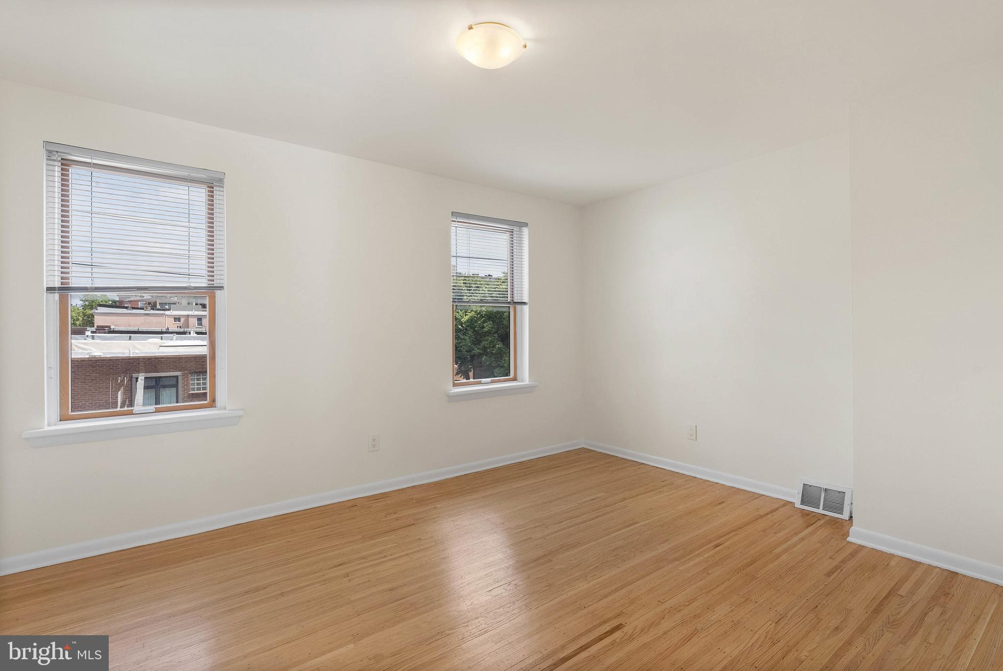 ART MUSEUM AREA - Residential