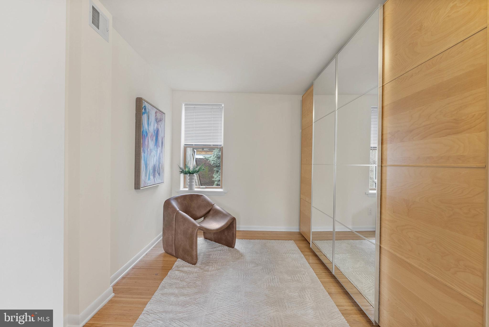 ART MUSEUM AREA - Residential