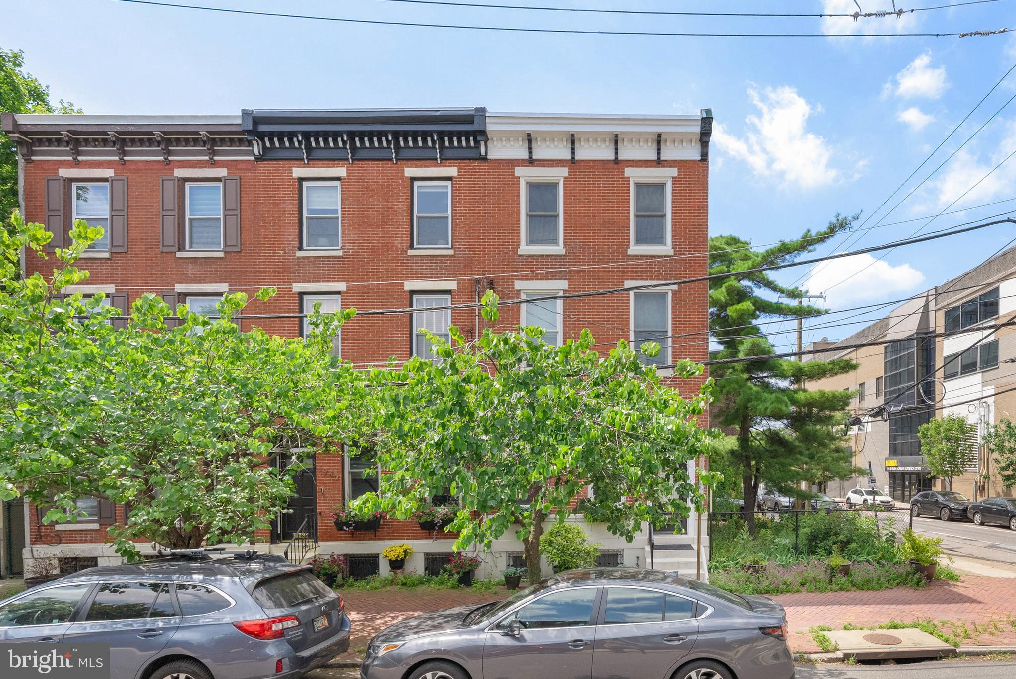 ART MUSEUM AREA - Residential