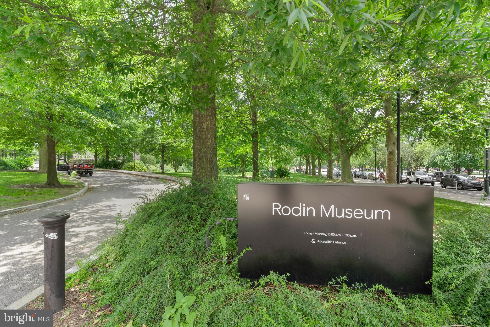 ART MUSEUM AREA - Residential