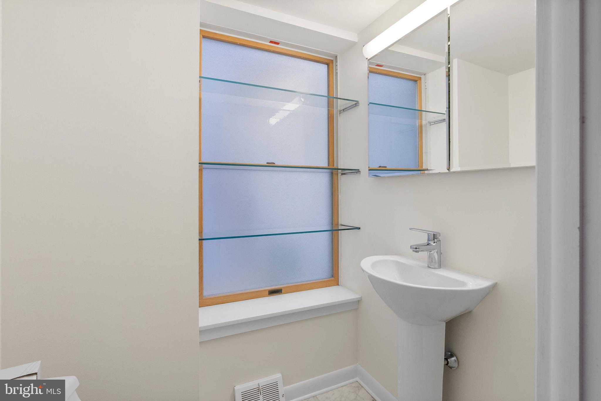 ART MUSEUM AREA - Residential