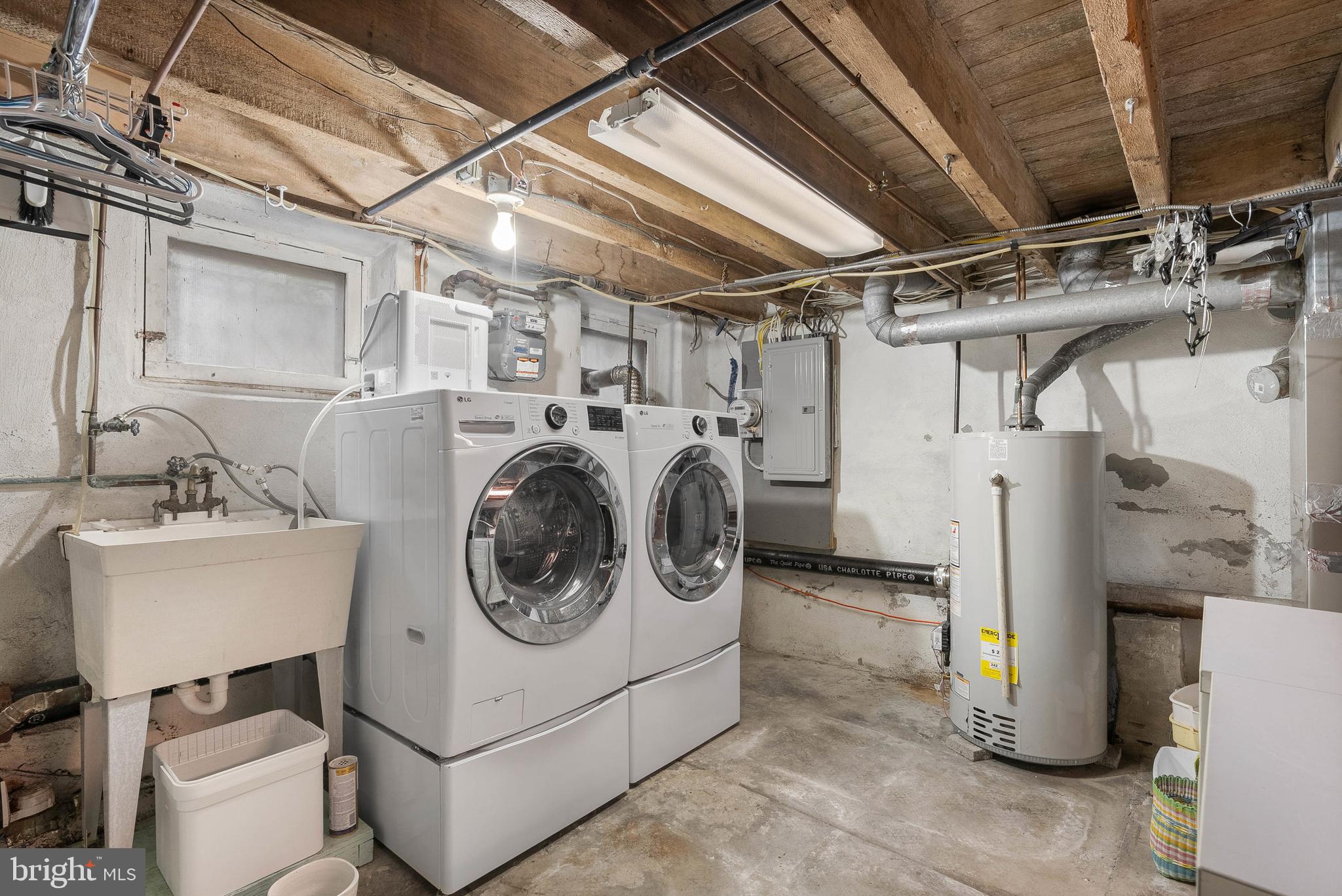 ART MUSEUM AREA - Residential