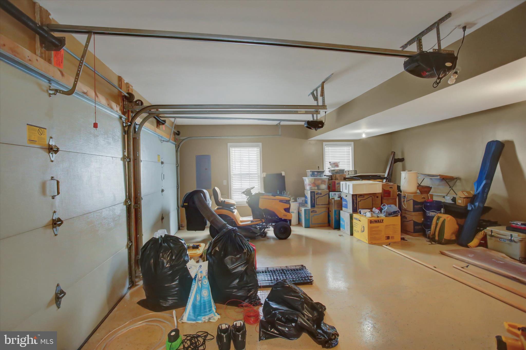 ORCHARD ESTATES - Residential