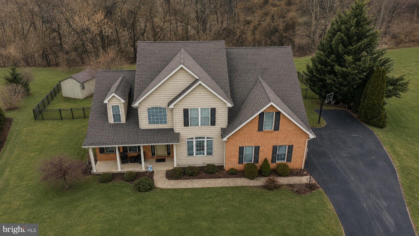 ORCHARD ESTATES - Residential