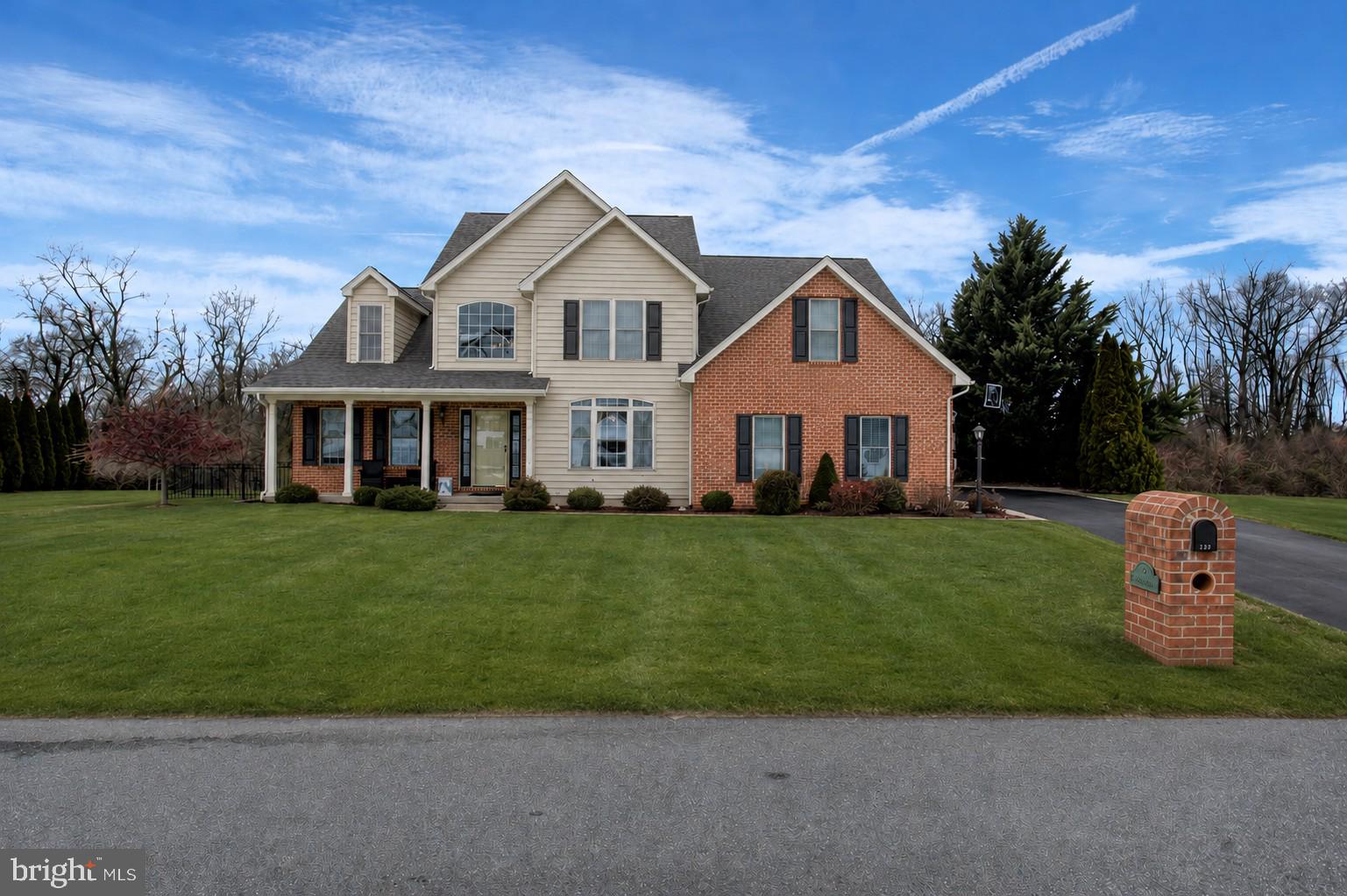 ORCHARD ESTATES - Residential