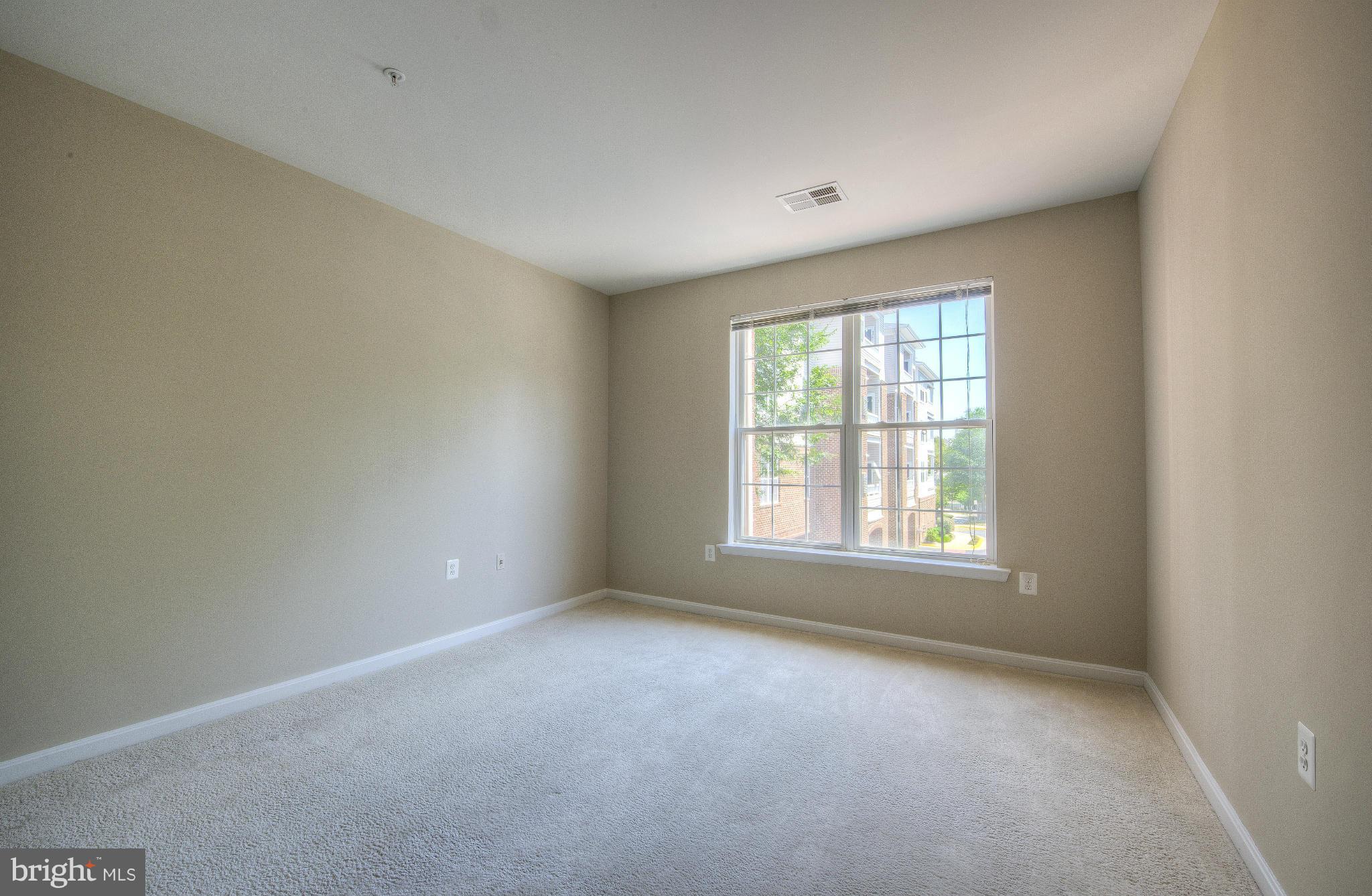 CEDAR LAKES - Residential Lease