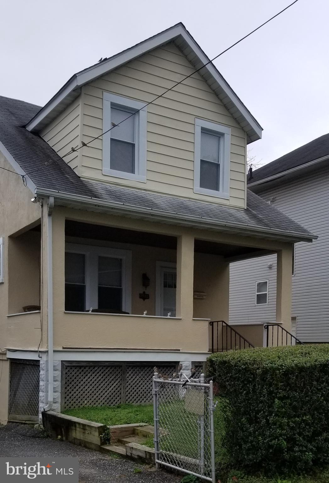 OVERLEA - Residential Lease