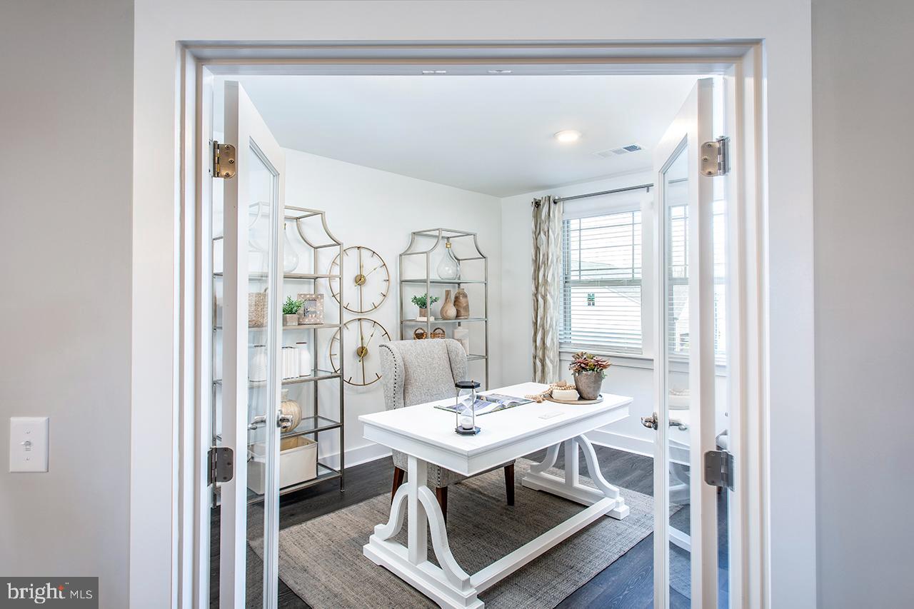 CABIN BRANCH - Residential