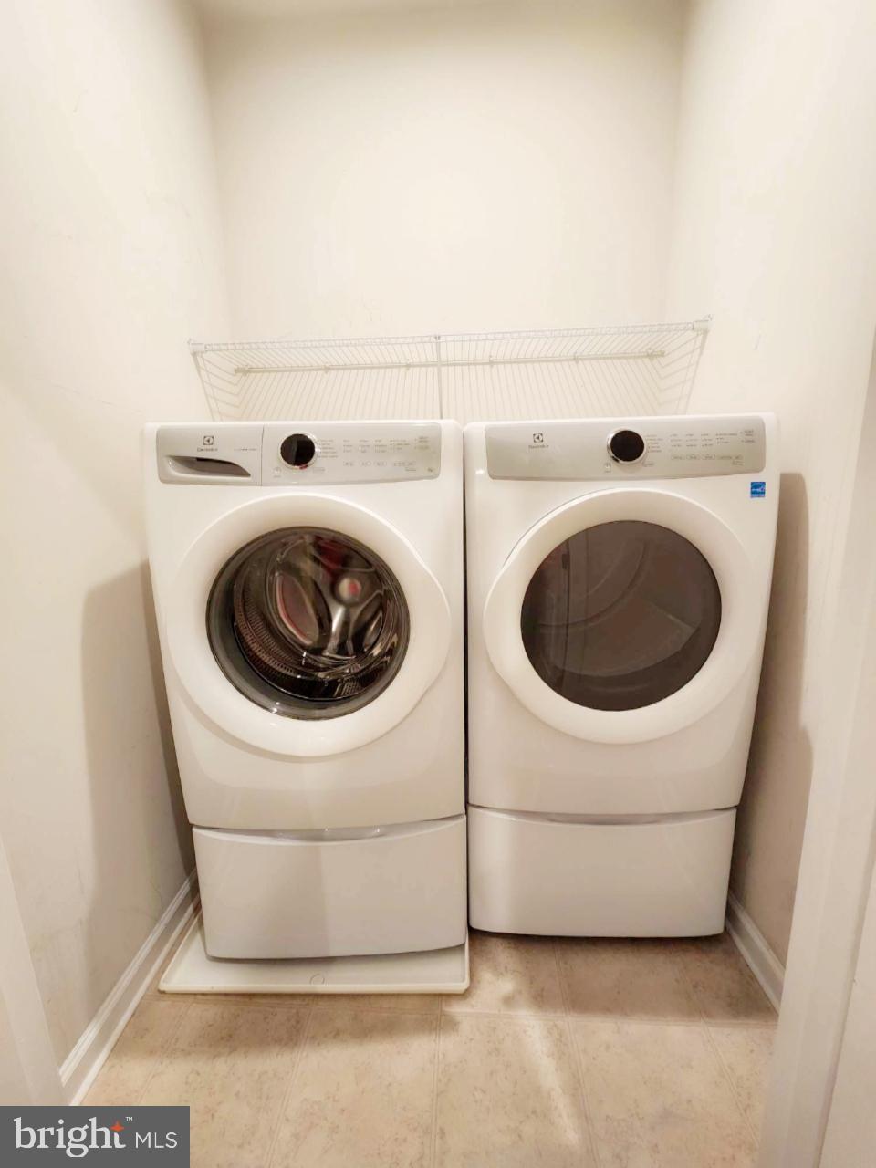 FABLE HILL - Residential Lease