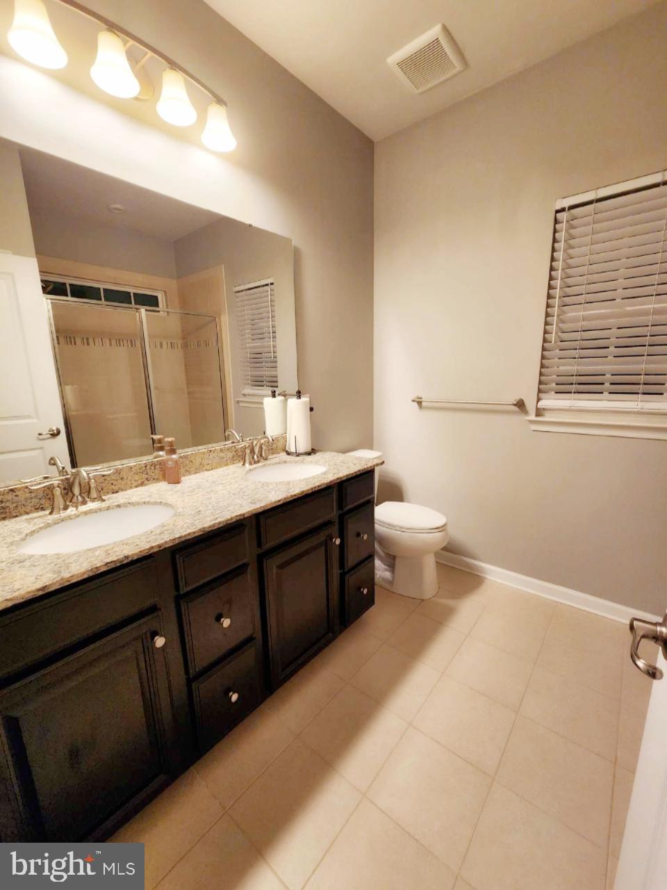 FABLE HILL - Residential Lease