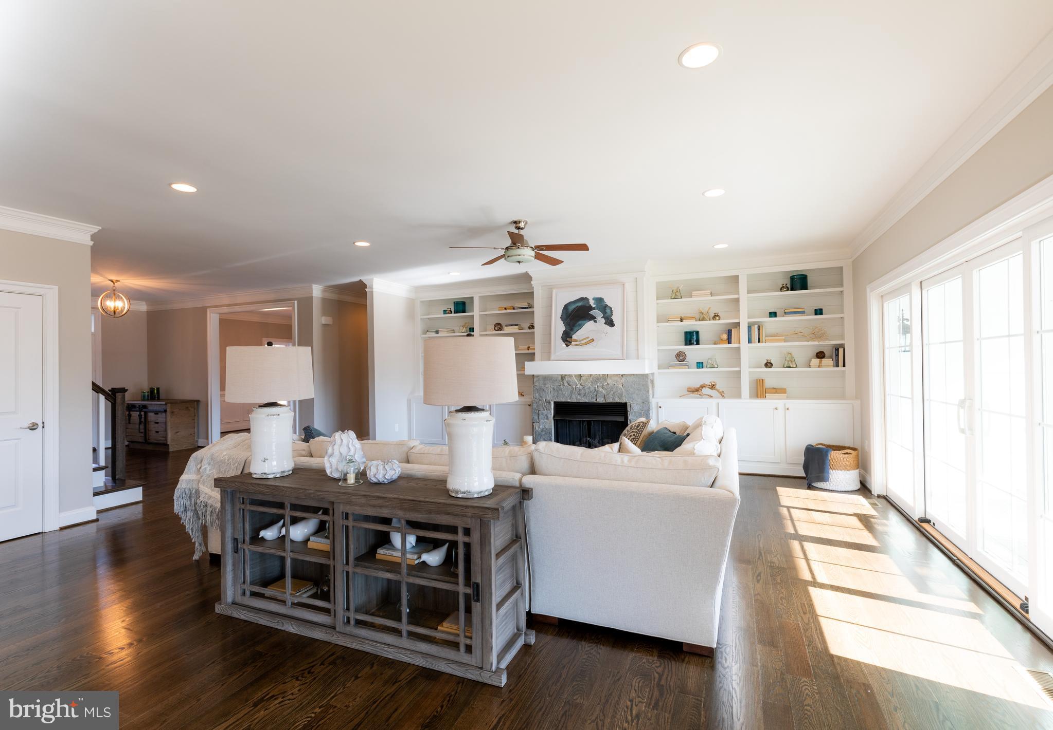 FAWN LAKE - Residential