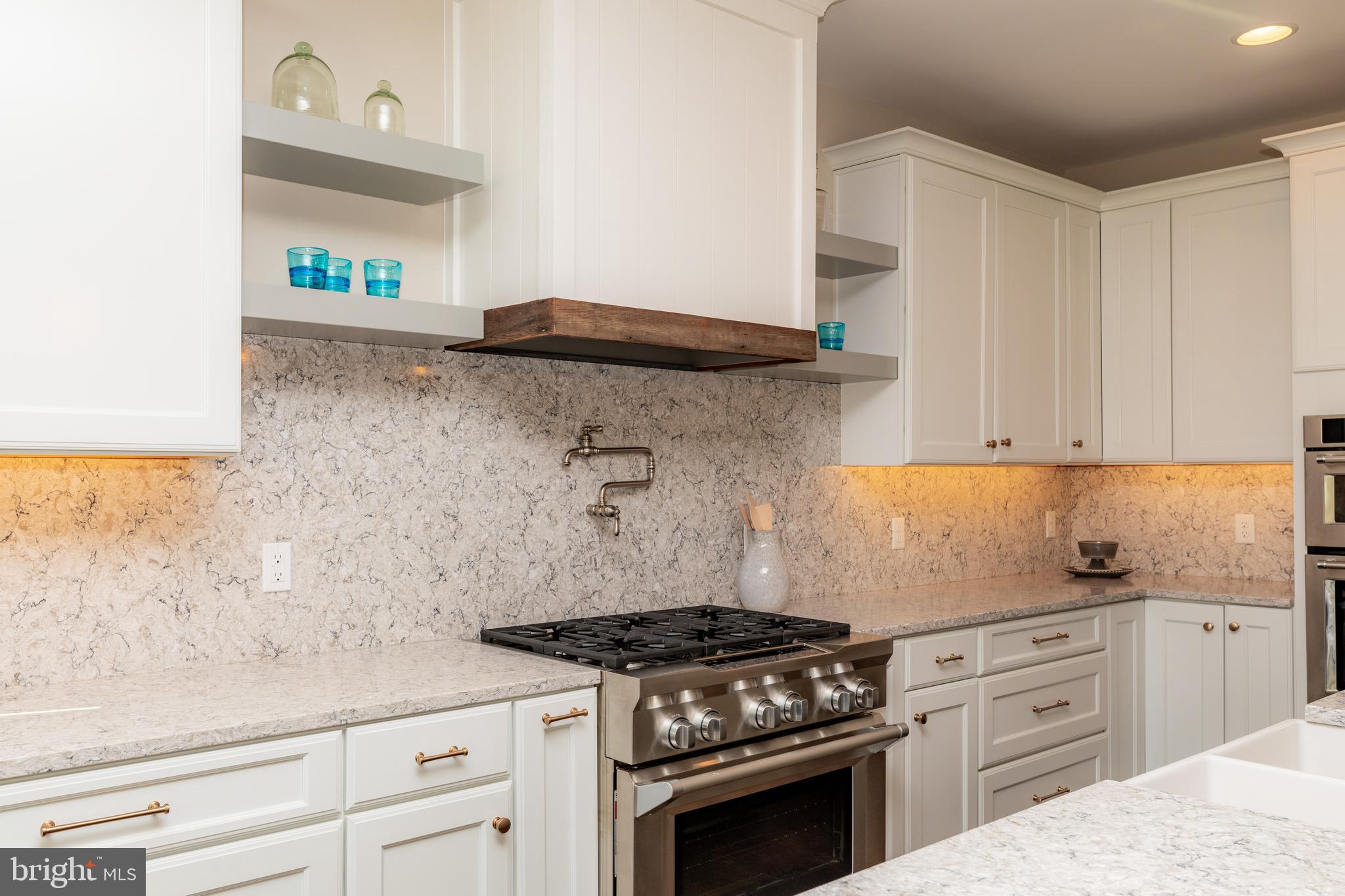 FAWN LAKE - Residential