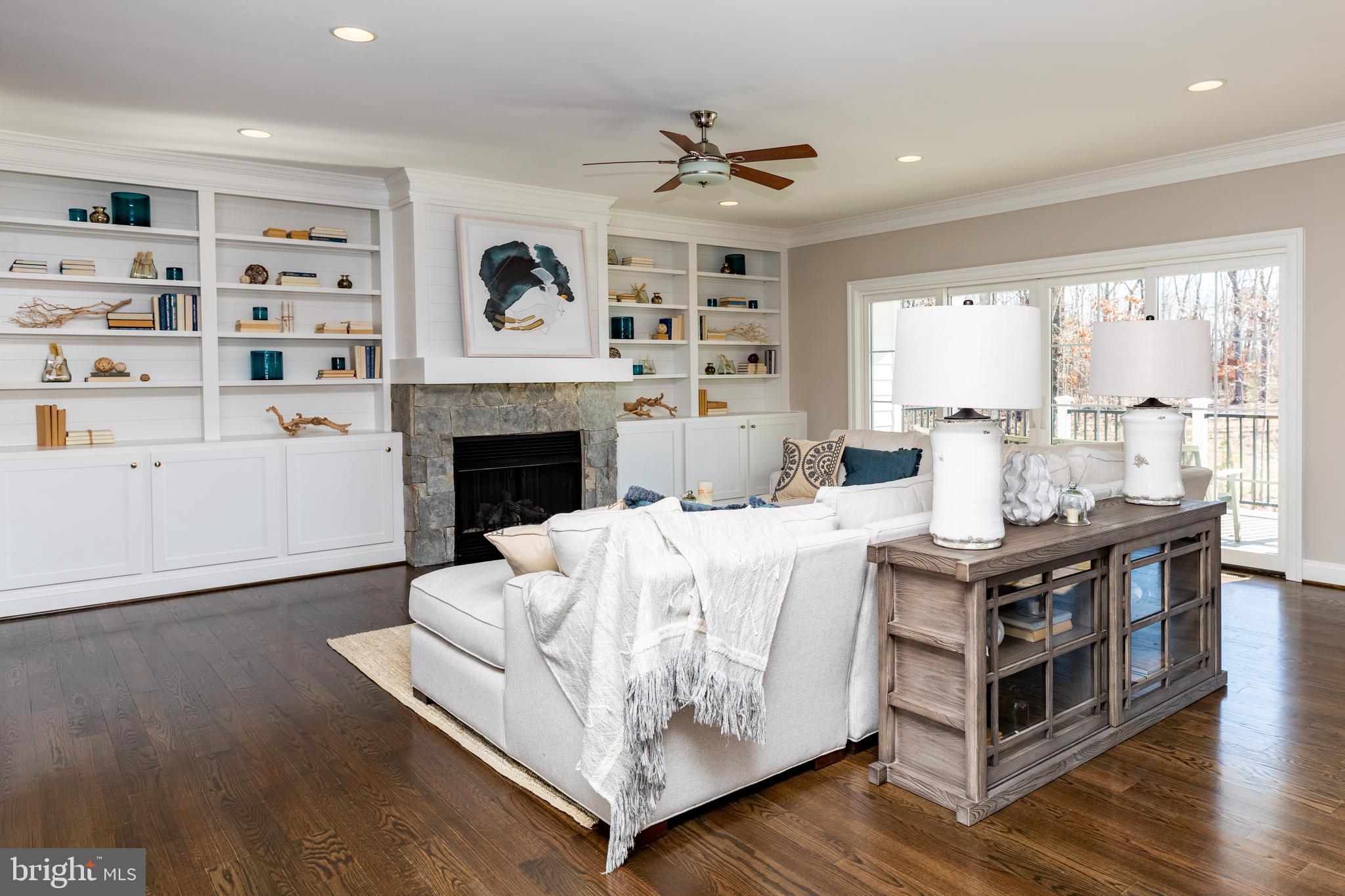 FAWN LAKE - Residential