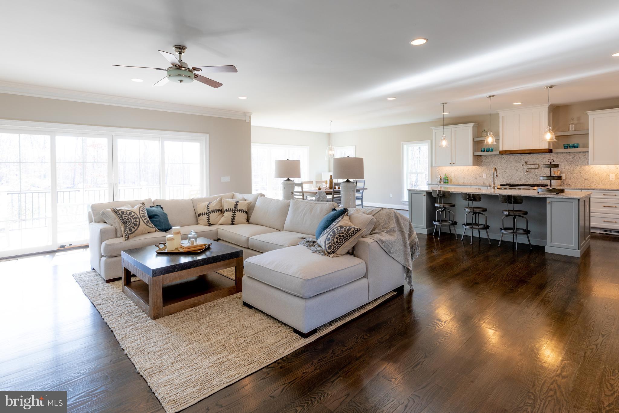 FAWN LAKE - Residential