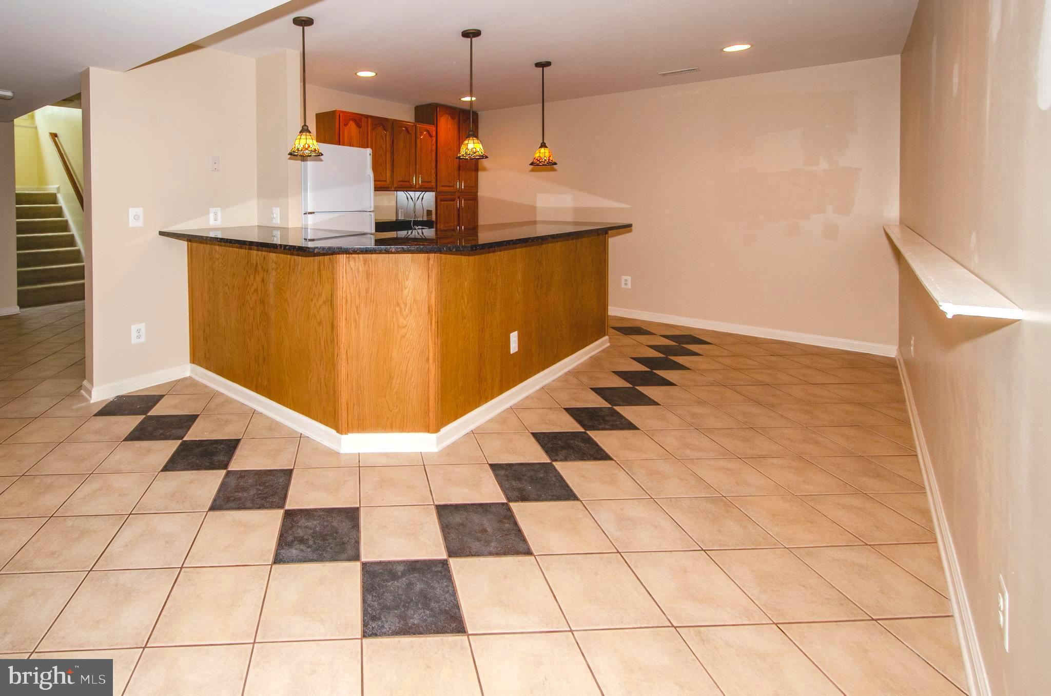 SPRING LAKES - Residential