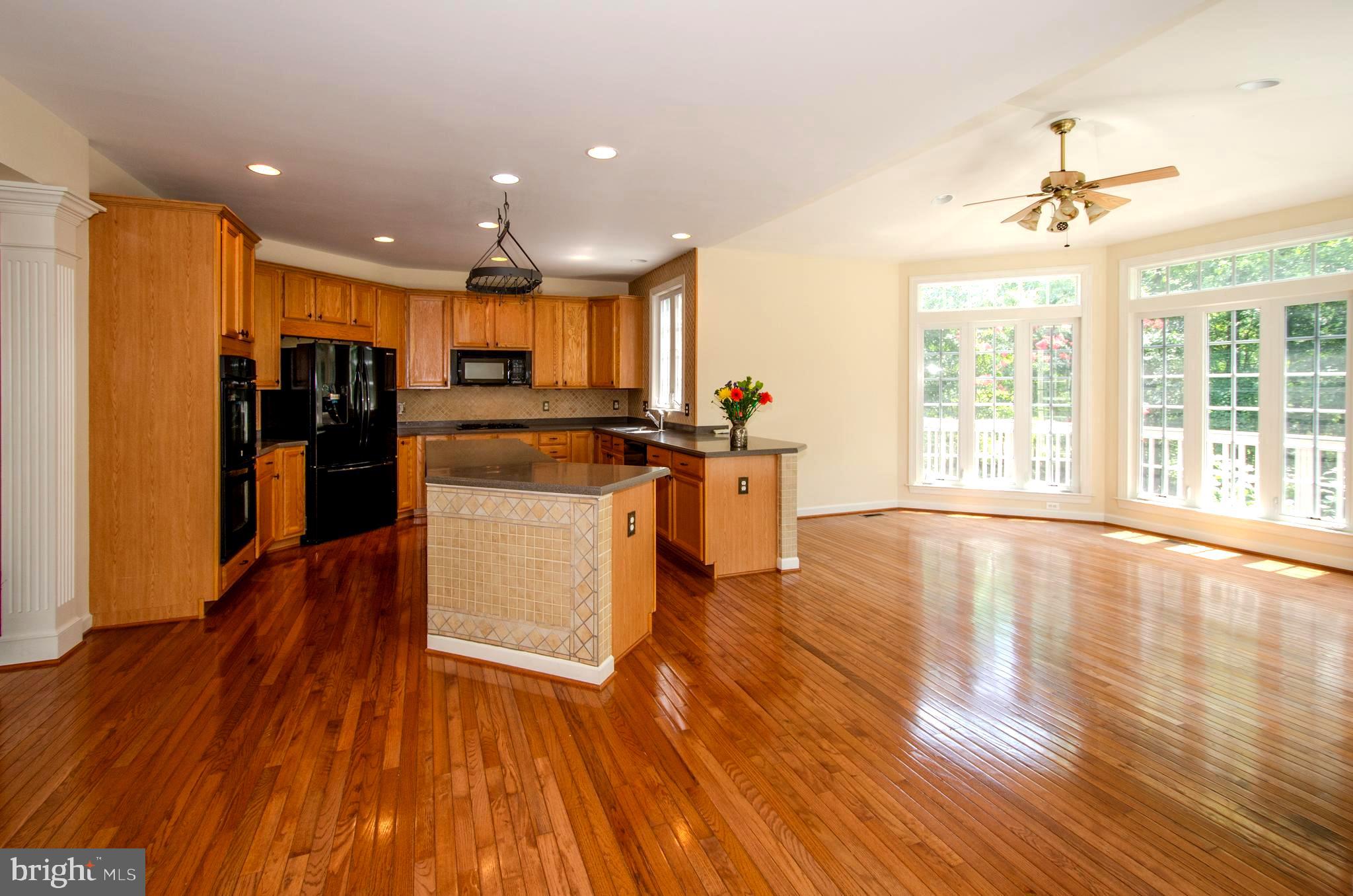 SPRING LAKES - Residential