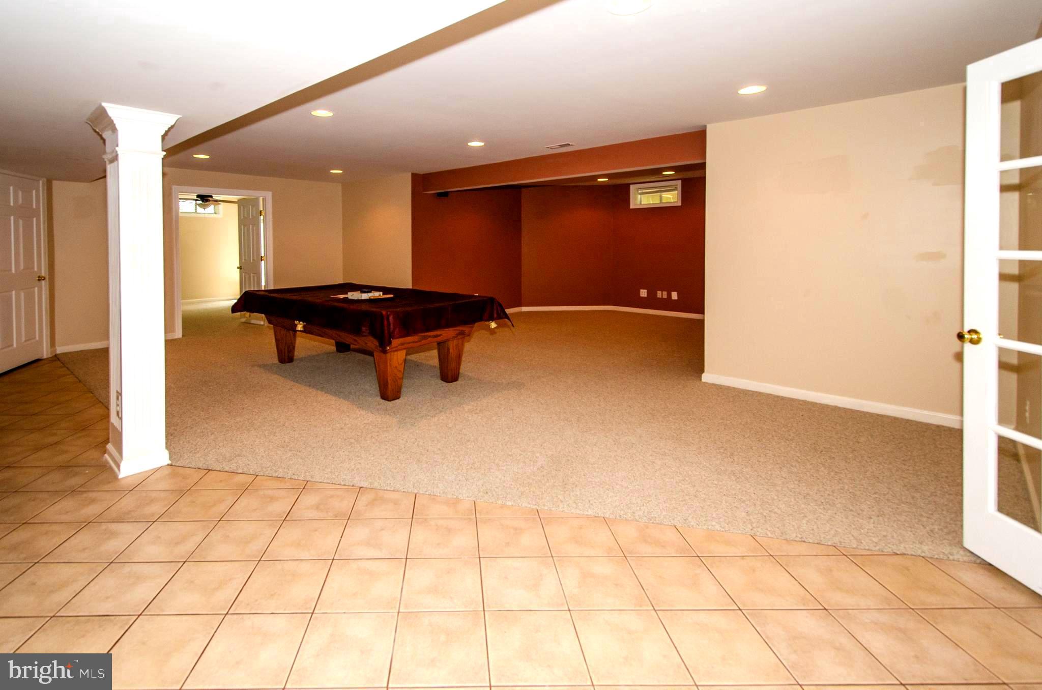 SPRING LAKES - Residential