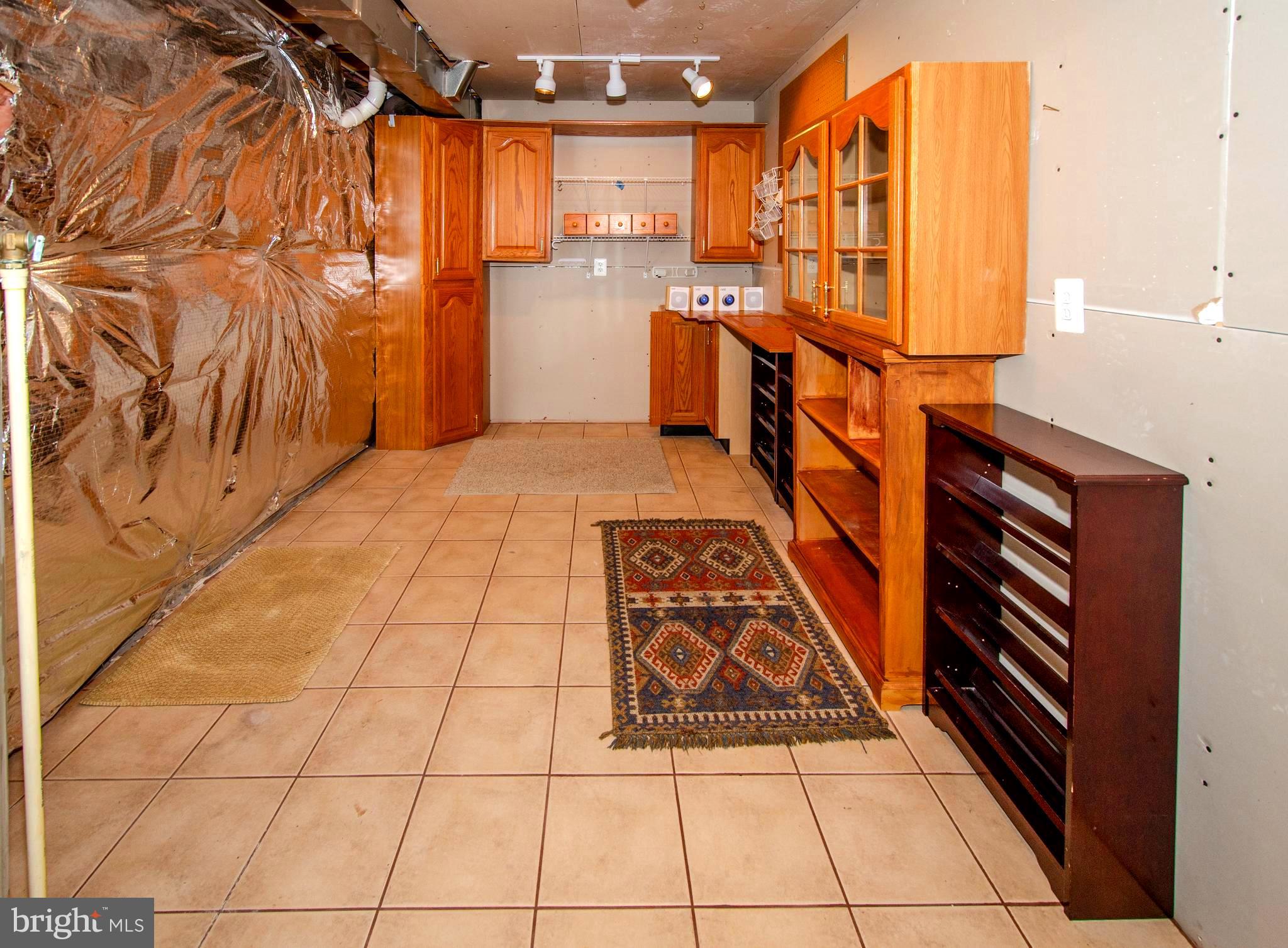 SPRING LAKES - Residential