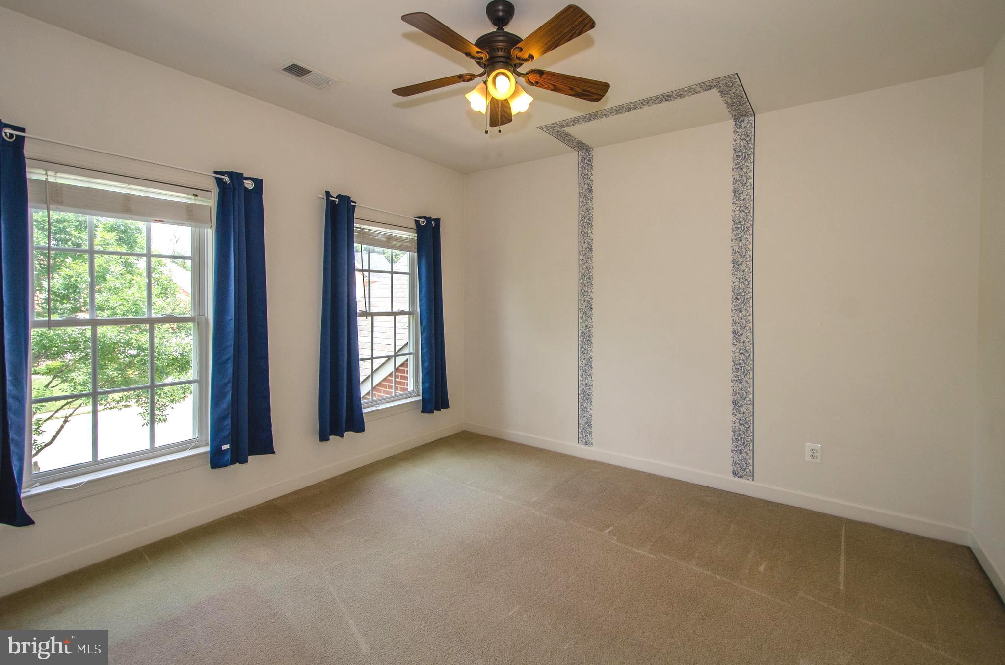 SPRING LAKES - Residential