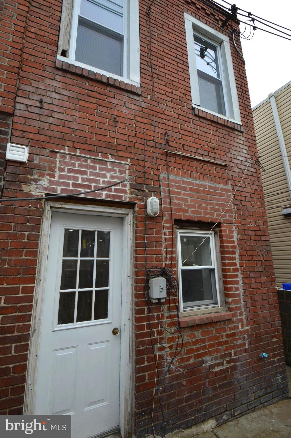 POINT BREEZE - Residential