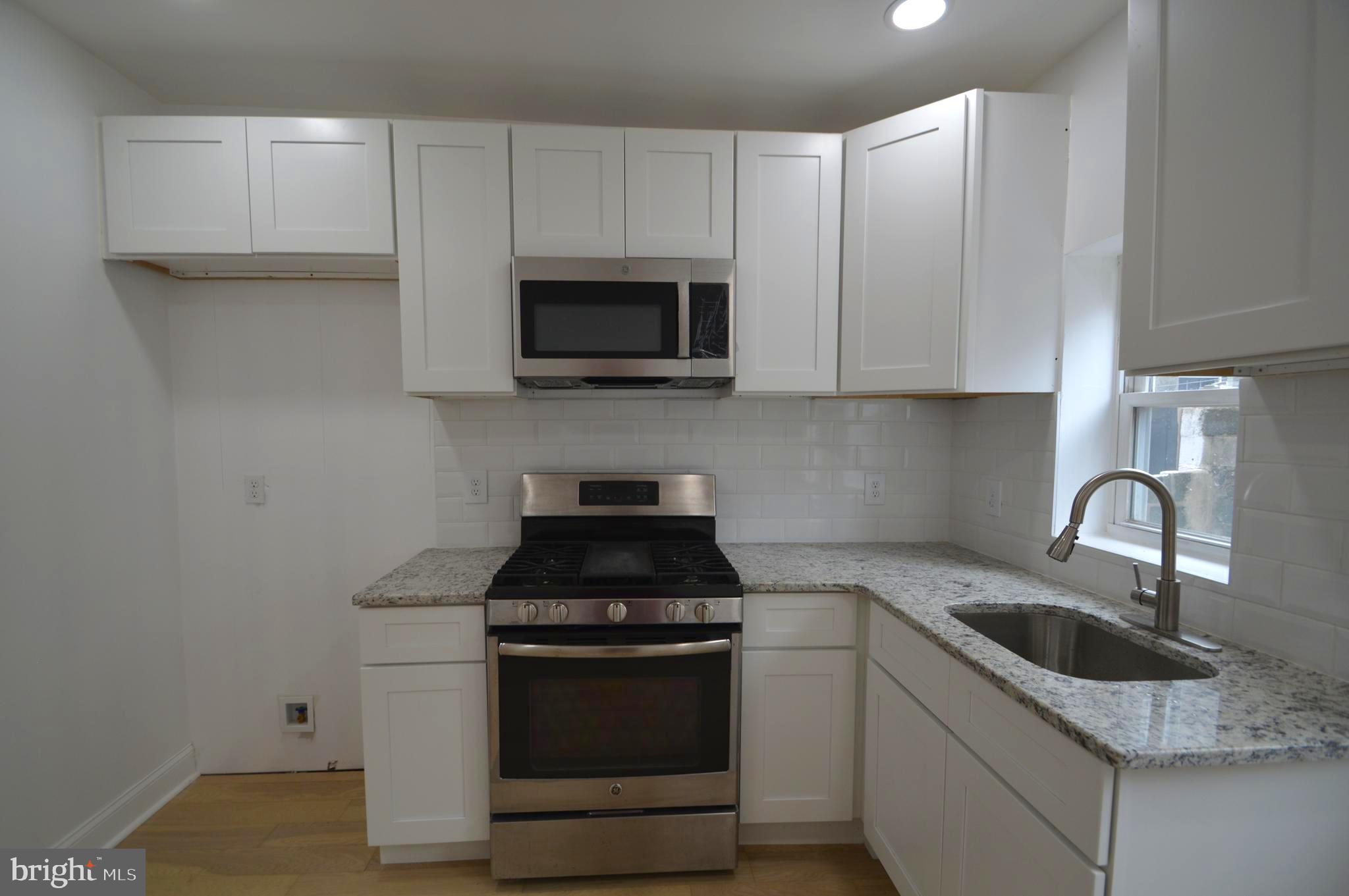 POINT BREEZE - Residential