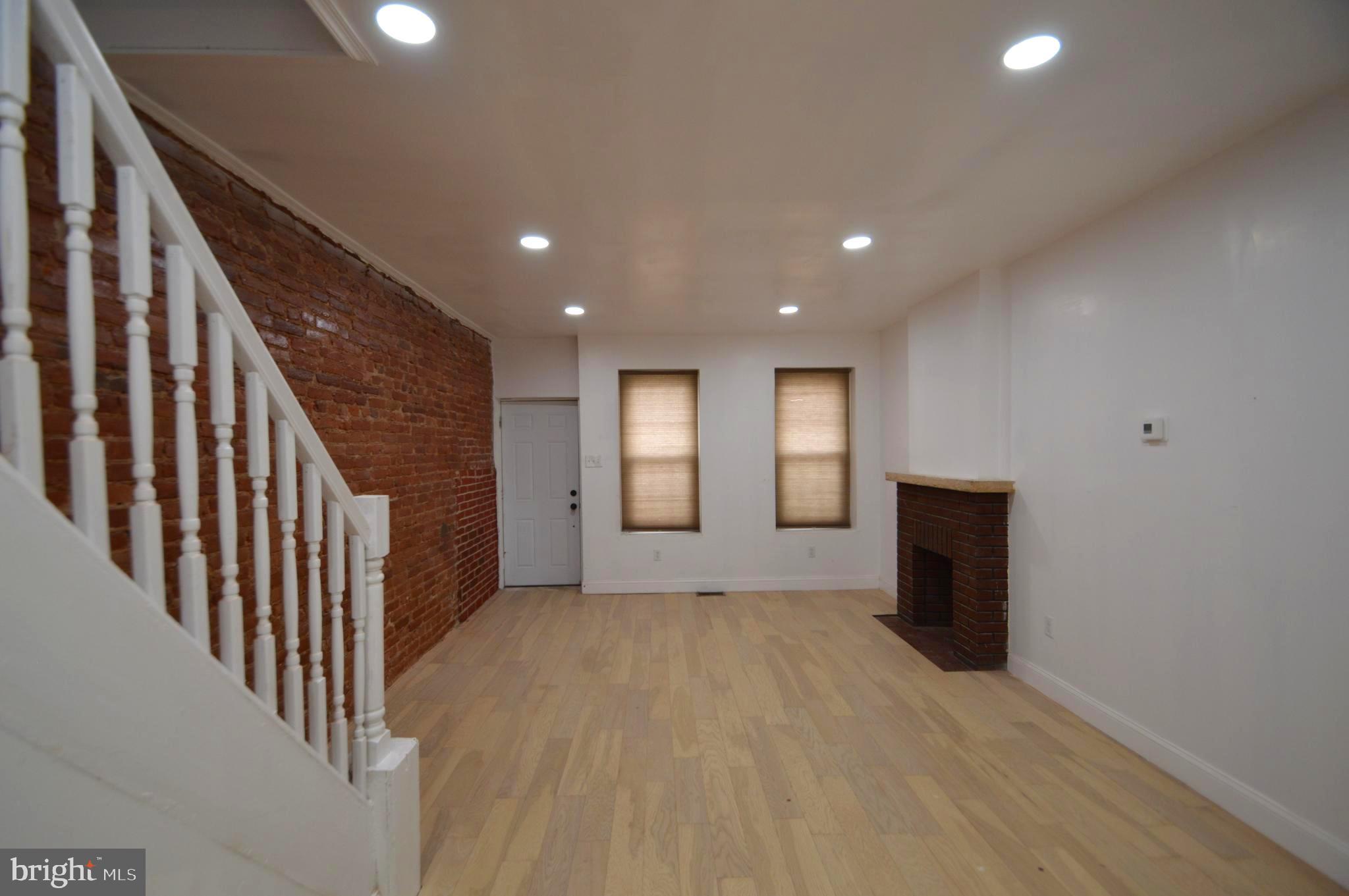 POINT BREEZE - Residential