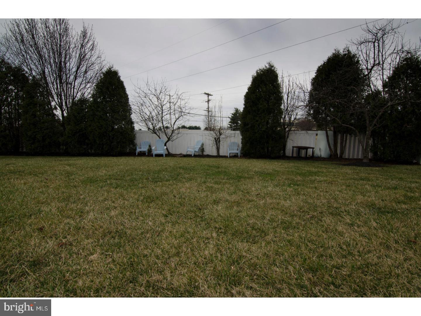 6 HARTFELD ROAD