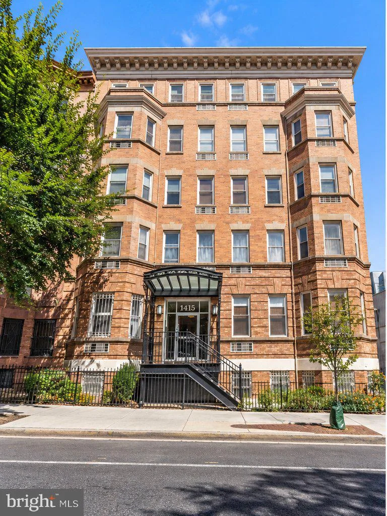 1415 Chapin Street NW Unit 301