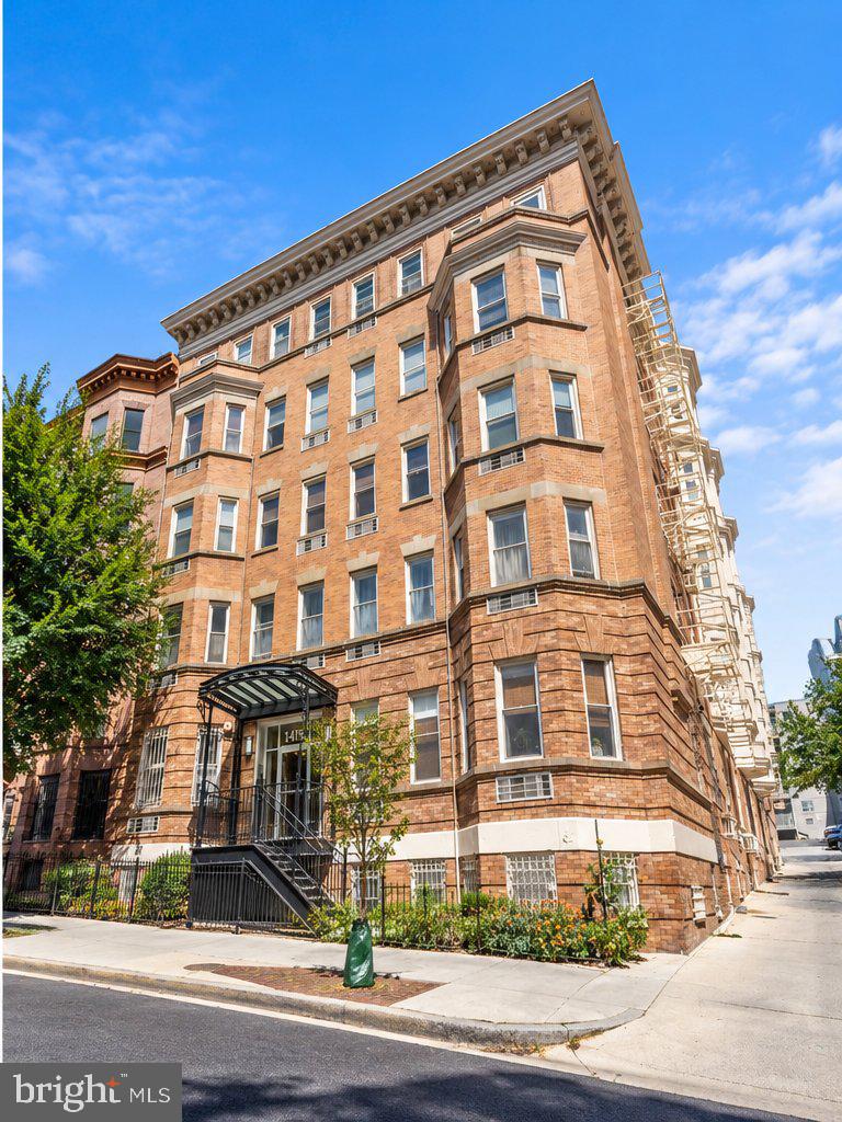 1415 CHAPIN STREET NW 301