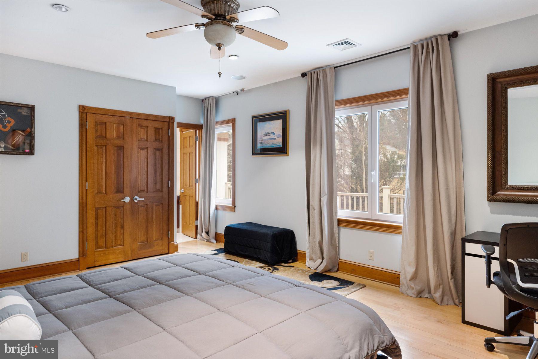 BRYN MAWR - Residential