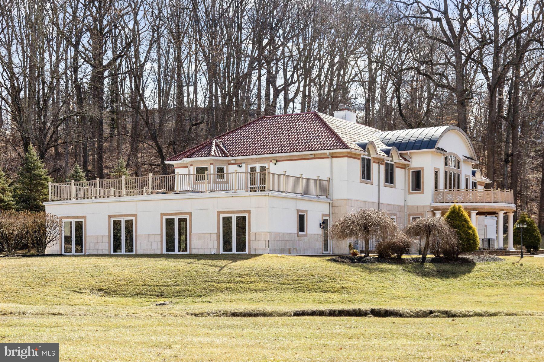 BRYN MAWR - Residential