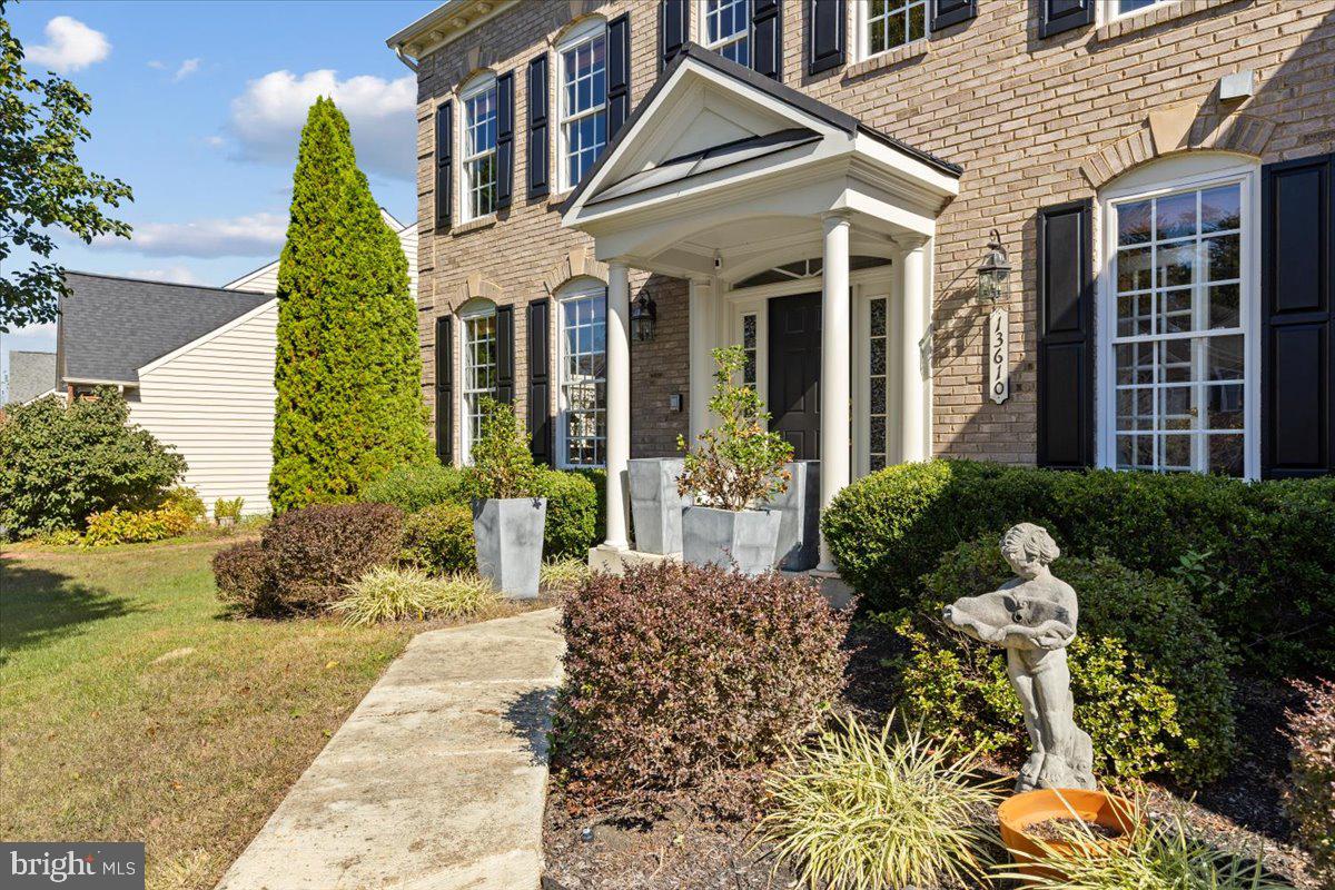 13610 NEWTONMORE PLACE