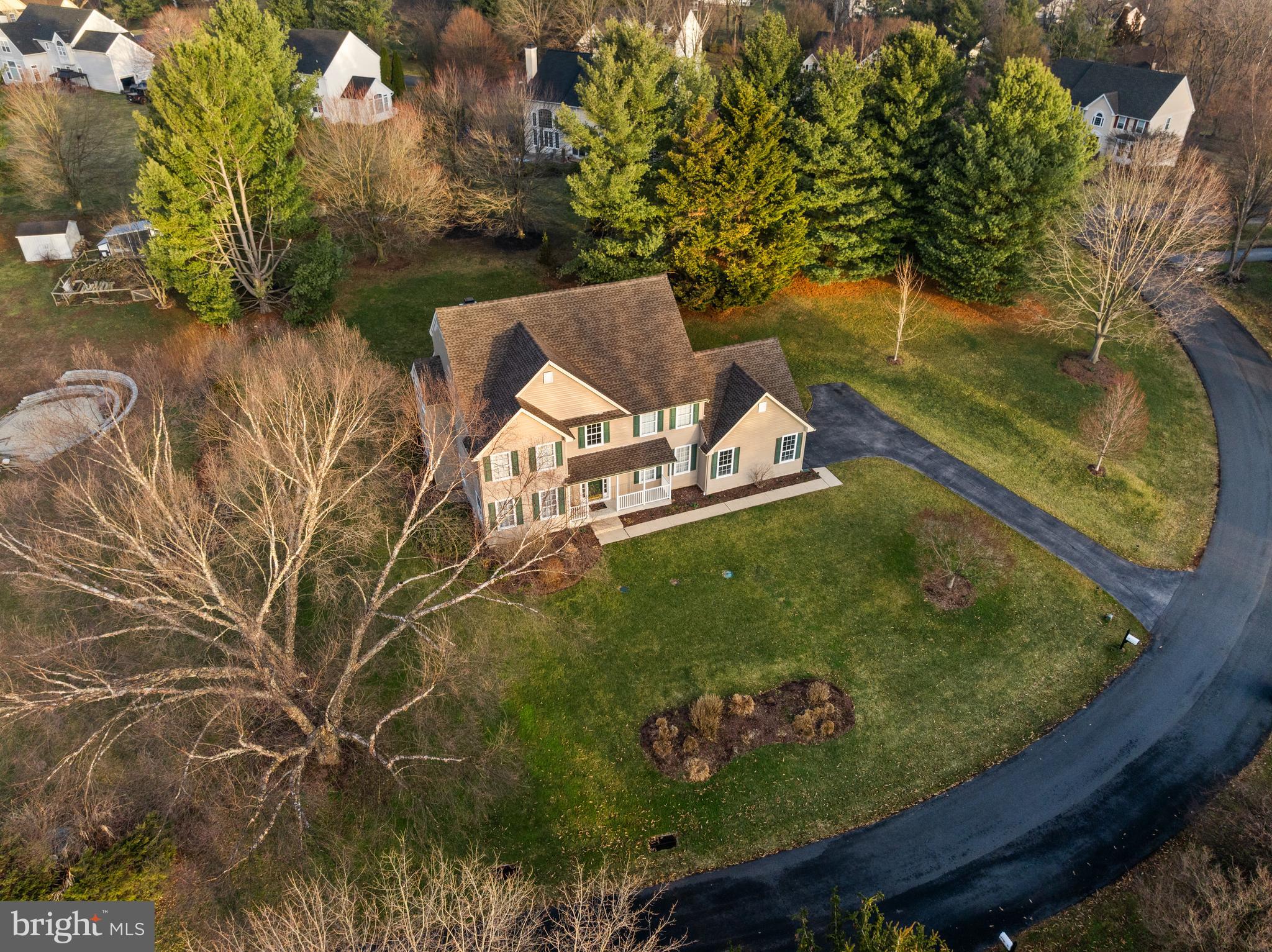 HILLS OF SULLIVAN - Residential