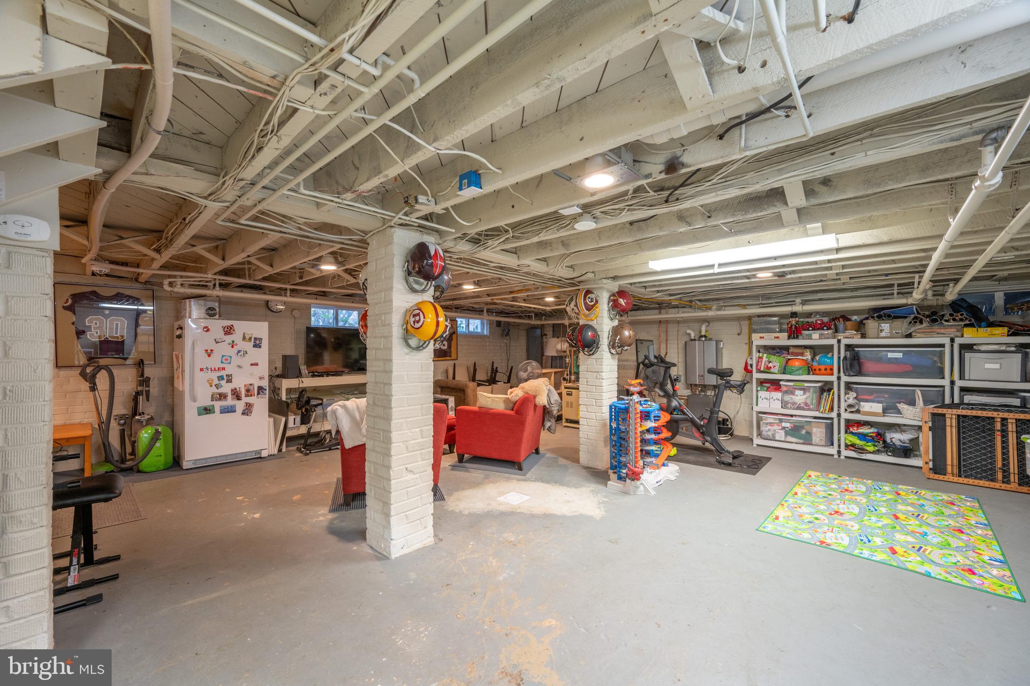 ROSEMONT - Residential