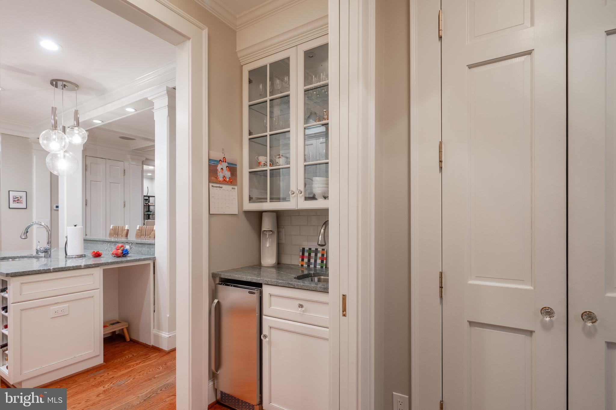 ROSEMONT - Residential