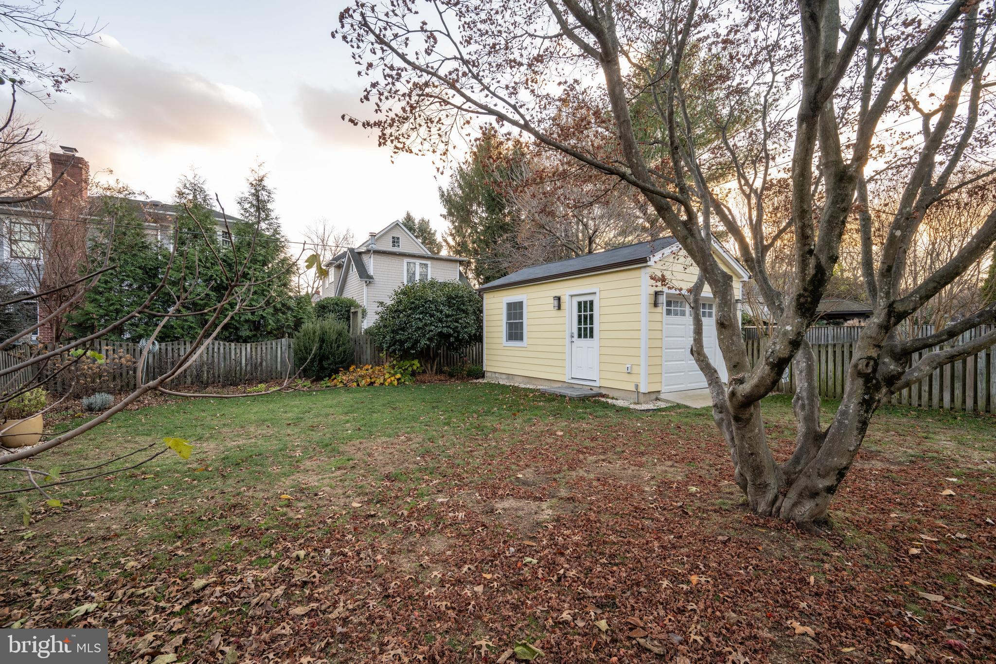 ROSEMONT - Residential