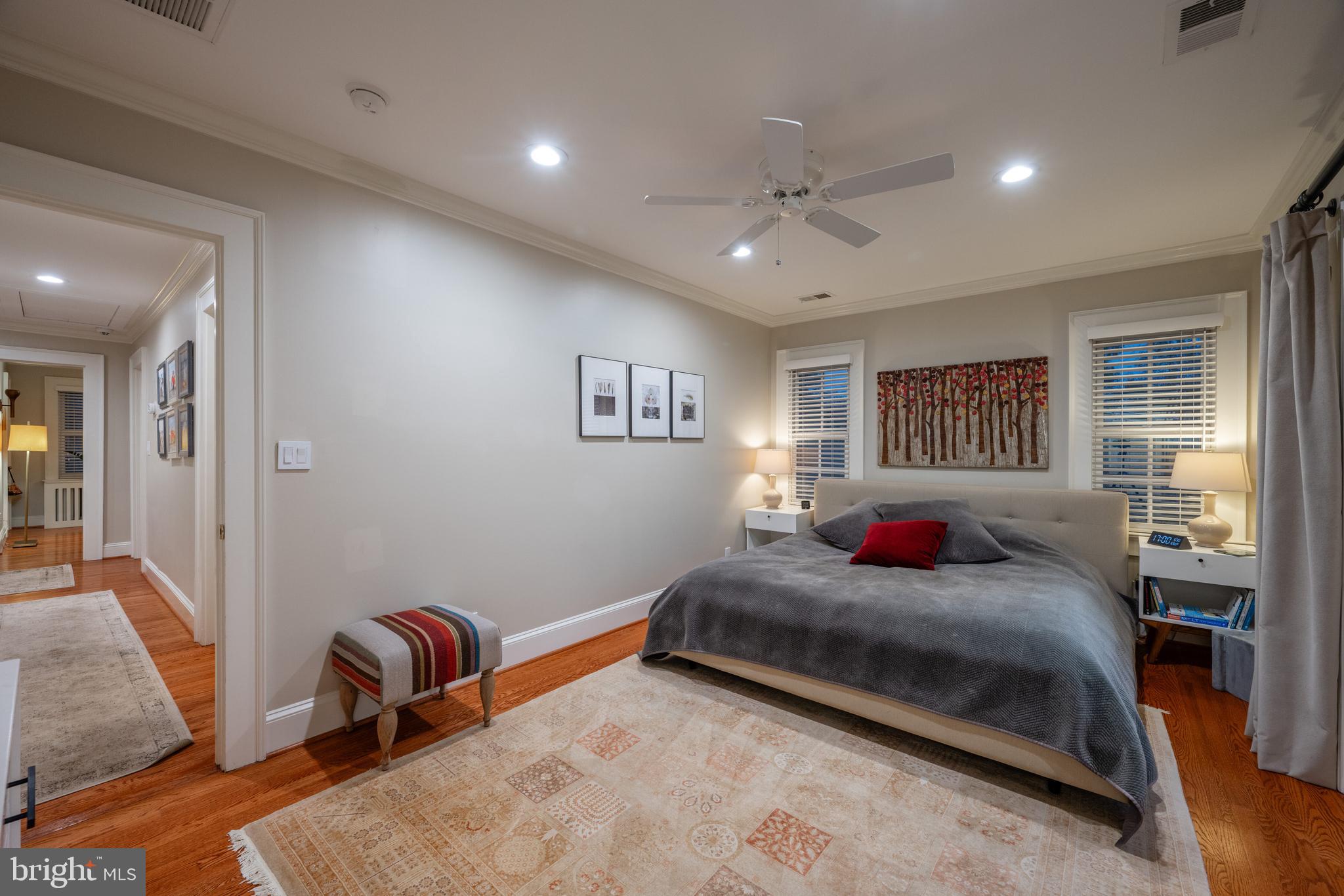 ROSEMONT - Residential