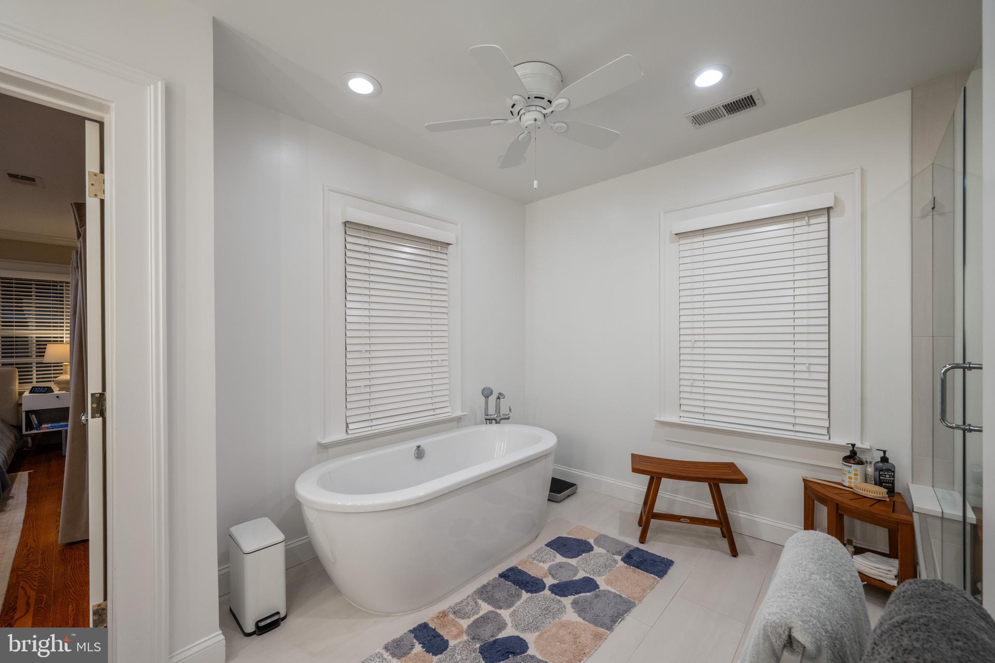 ROSEMONT - Residential